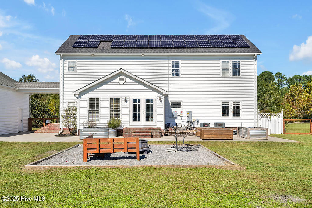 100537845 | Photo 10