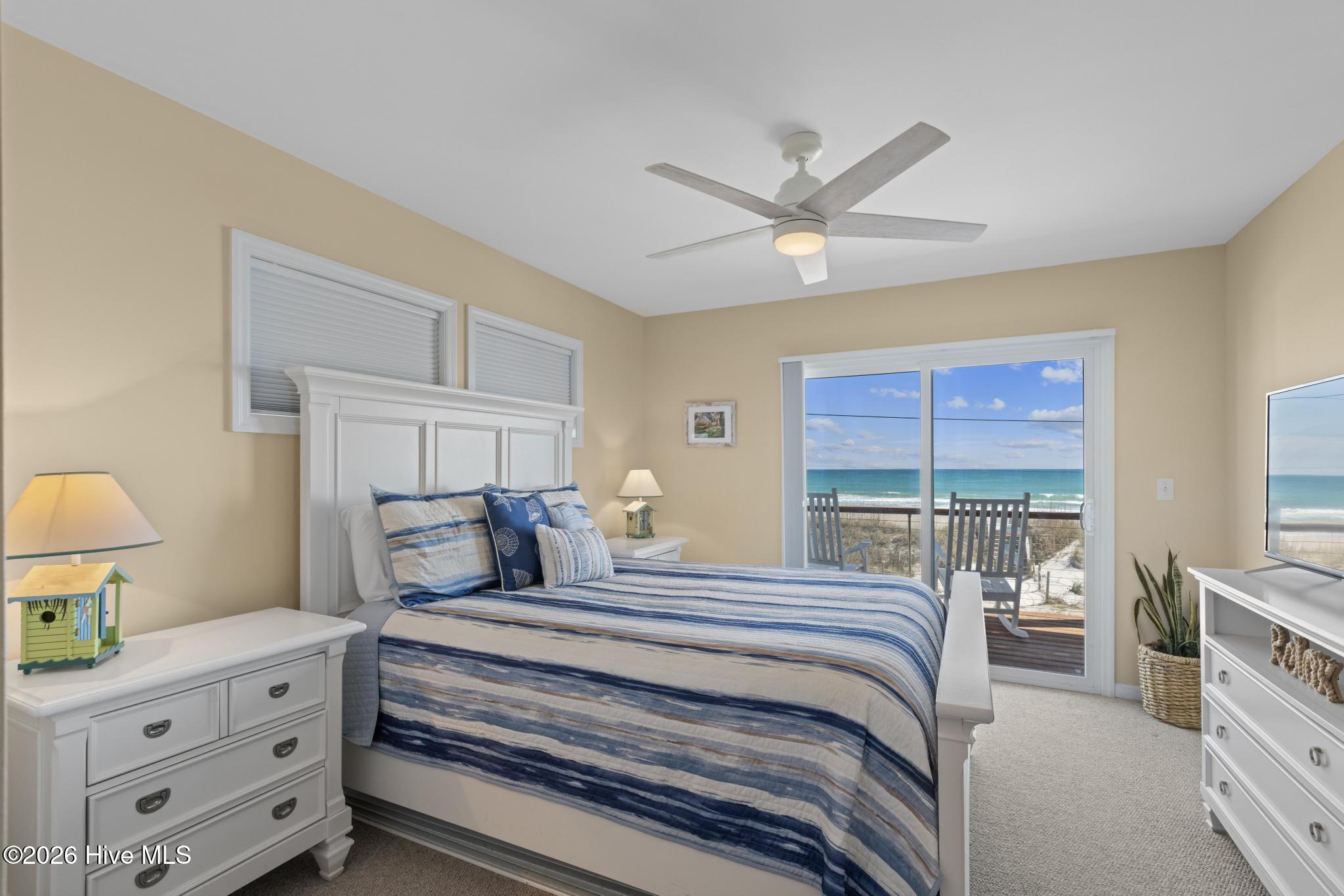 100562265 | Photo 23