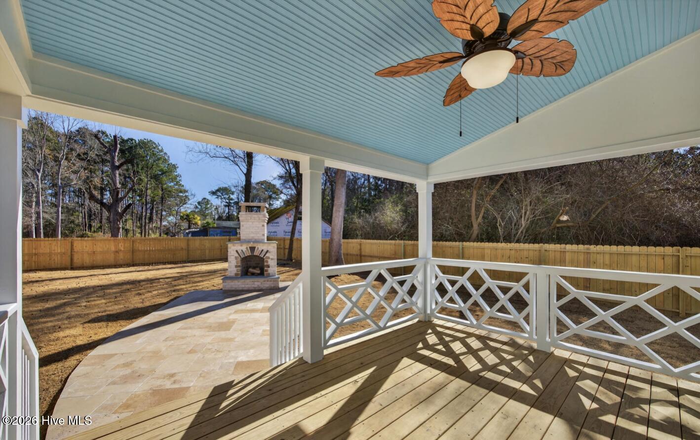 404 S Bodenheimer Street, Burgaw, NC, 28425