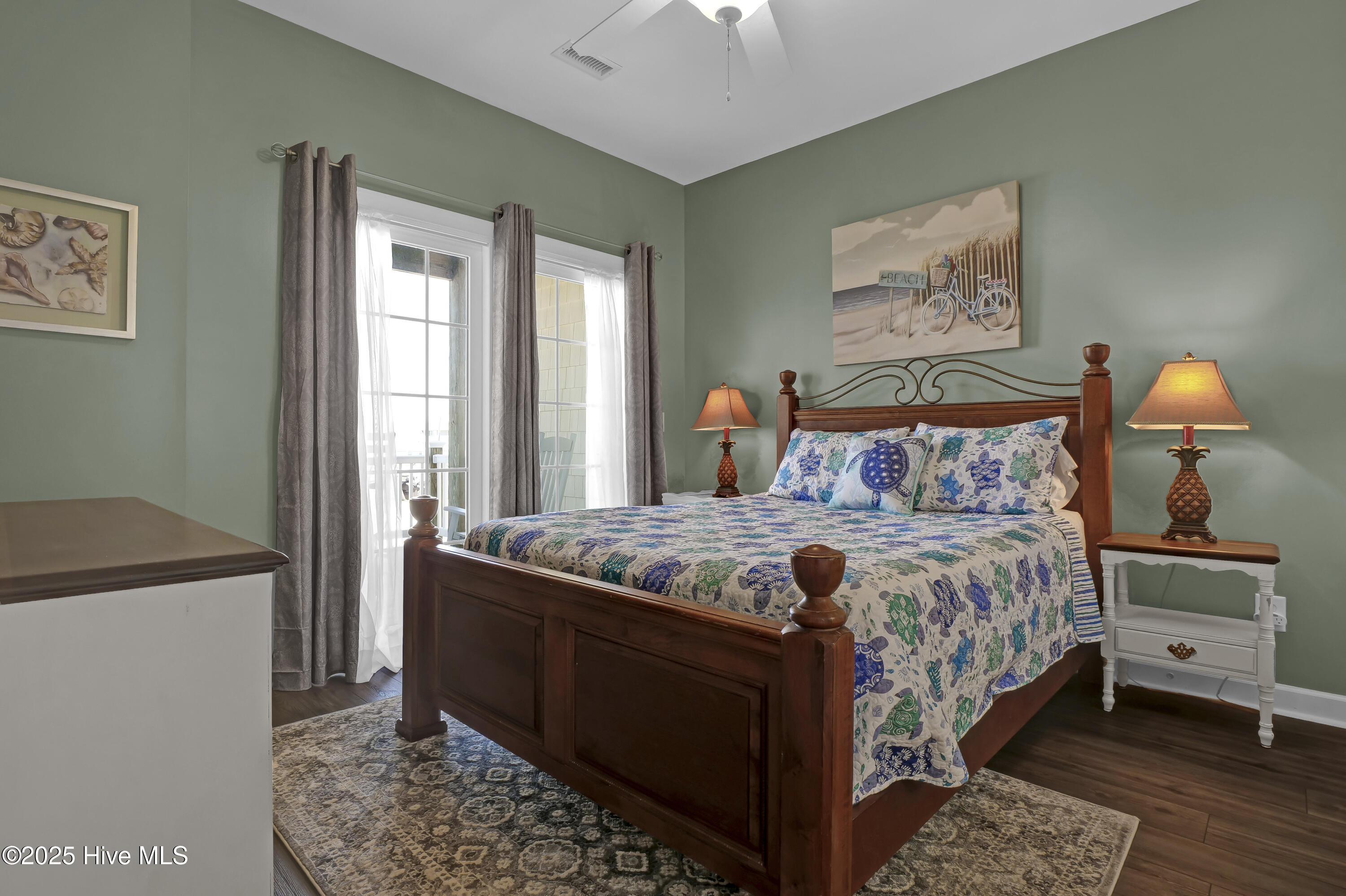 100508177 | Photo 17