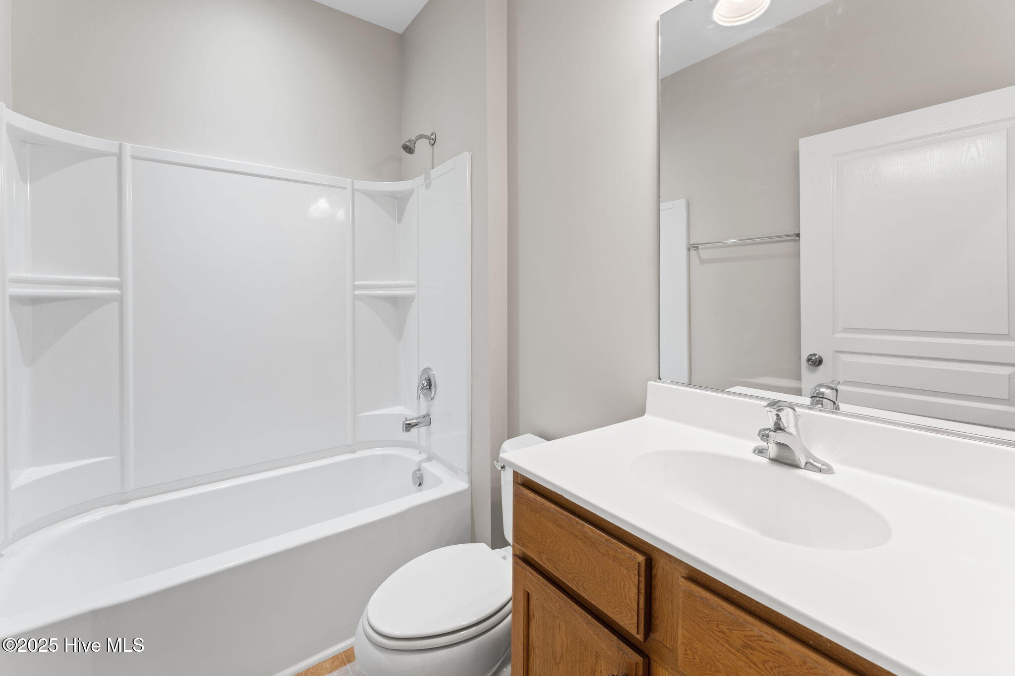 100520190 | Photo 31