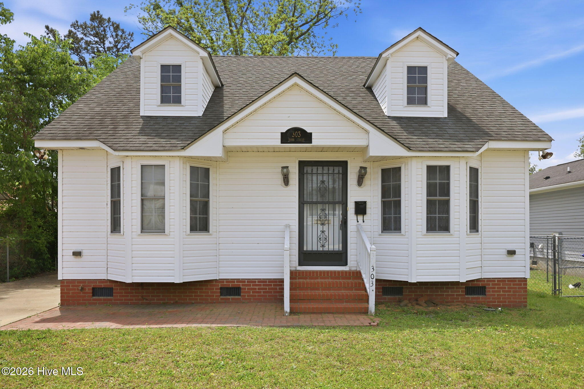 Featured listings Featured listings