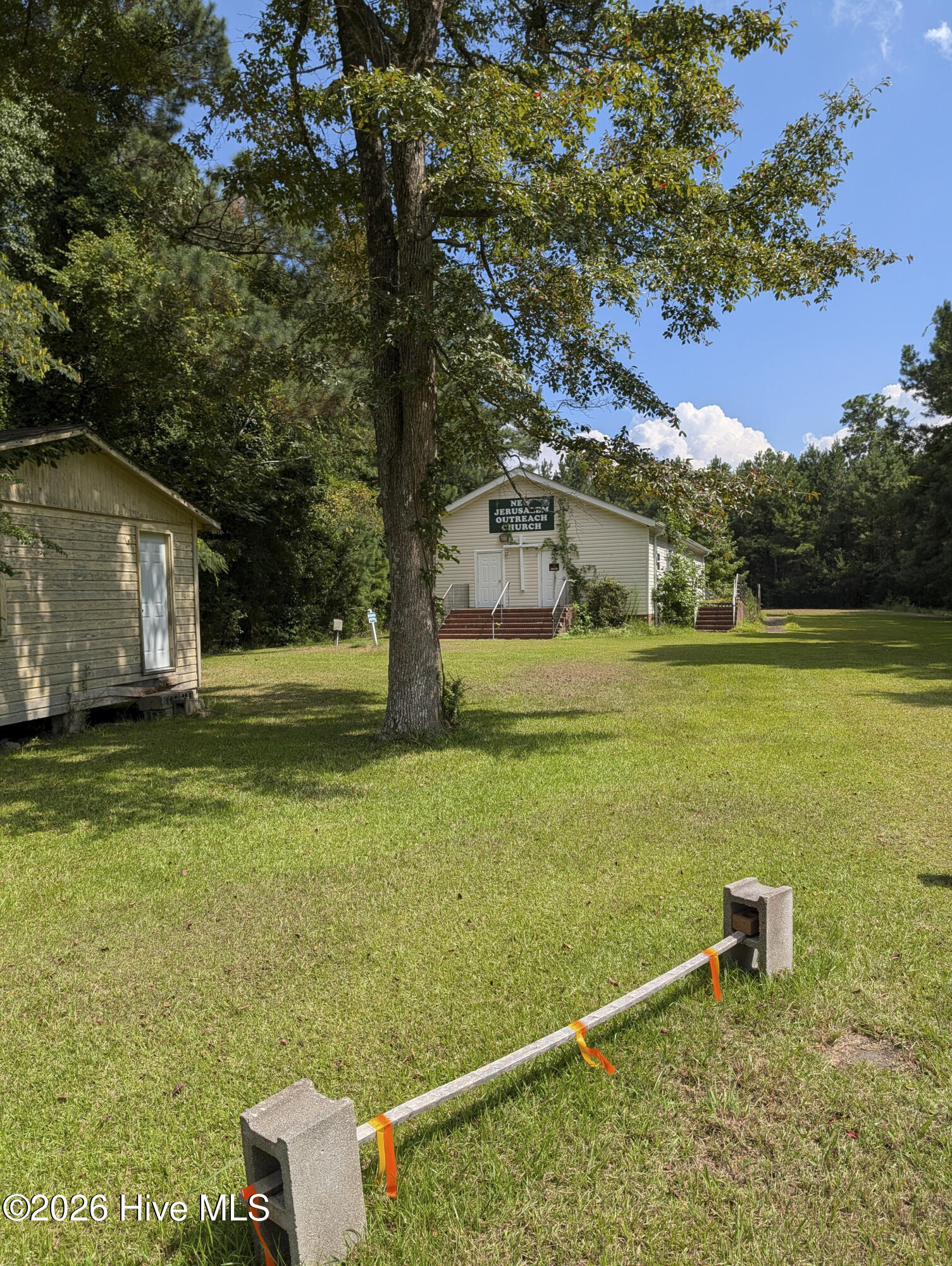 Exterior photo of 192 E Fisher Avenue, New Bern, NC 28560. MLS: 100603745