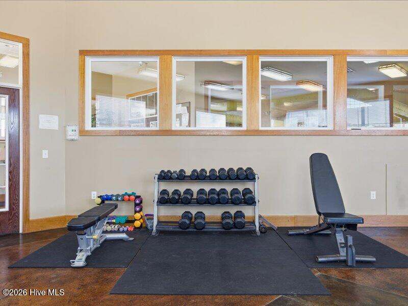 100549791 | Photo 36