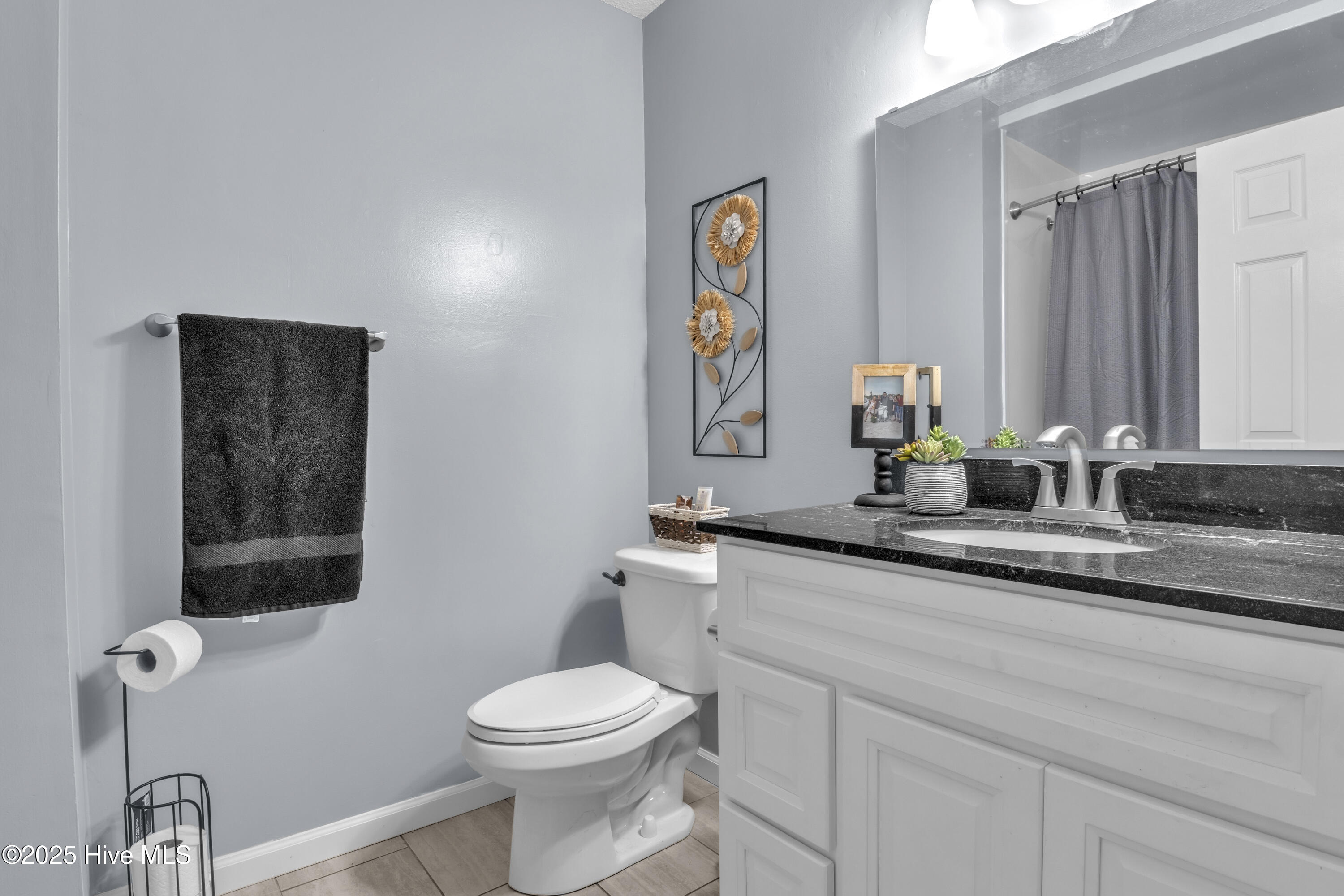 100480579 | Photo 19