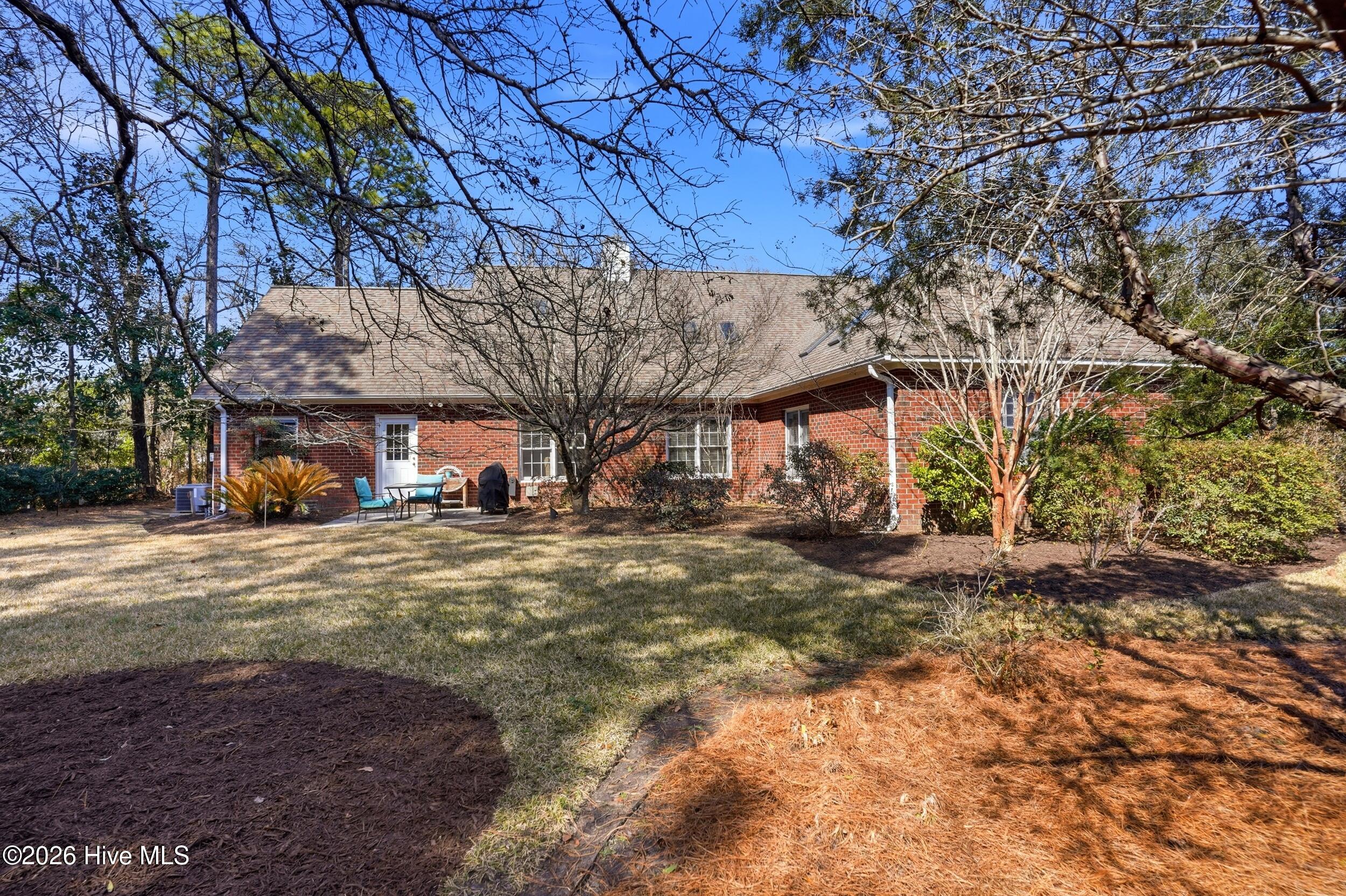 100556921 | Photo 43