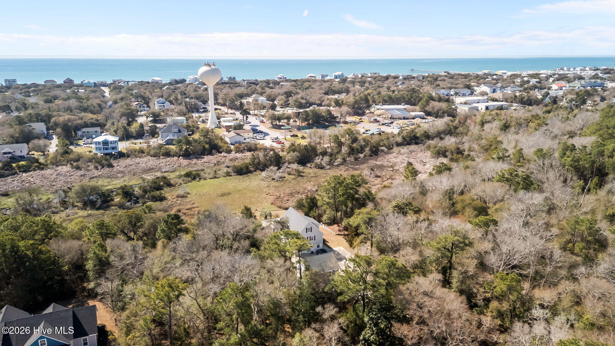 100561792 | Photo 44