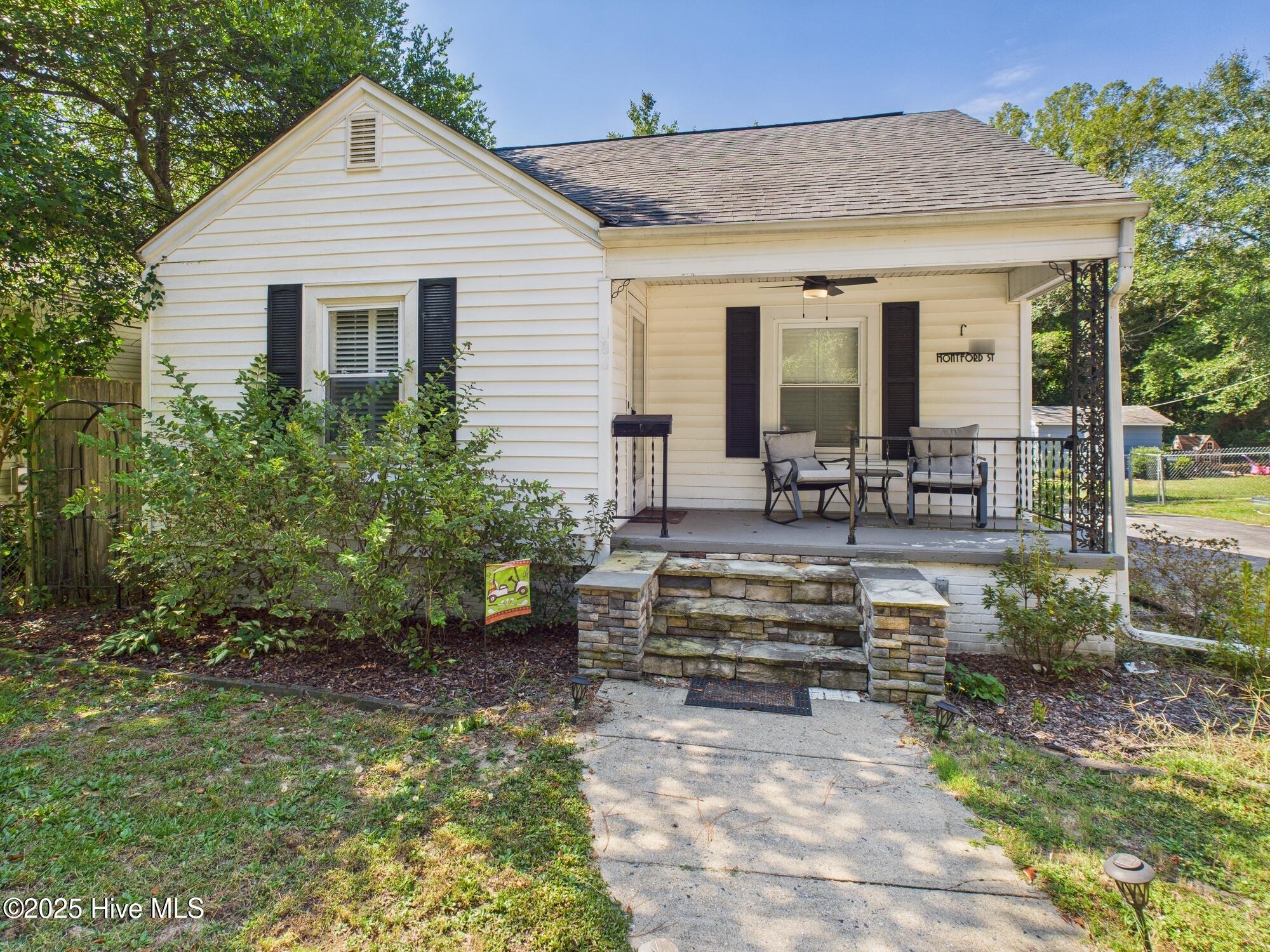 CAM04094G0-PR0061-STILL004