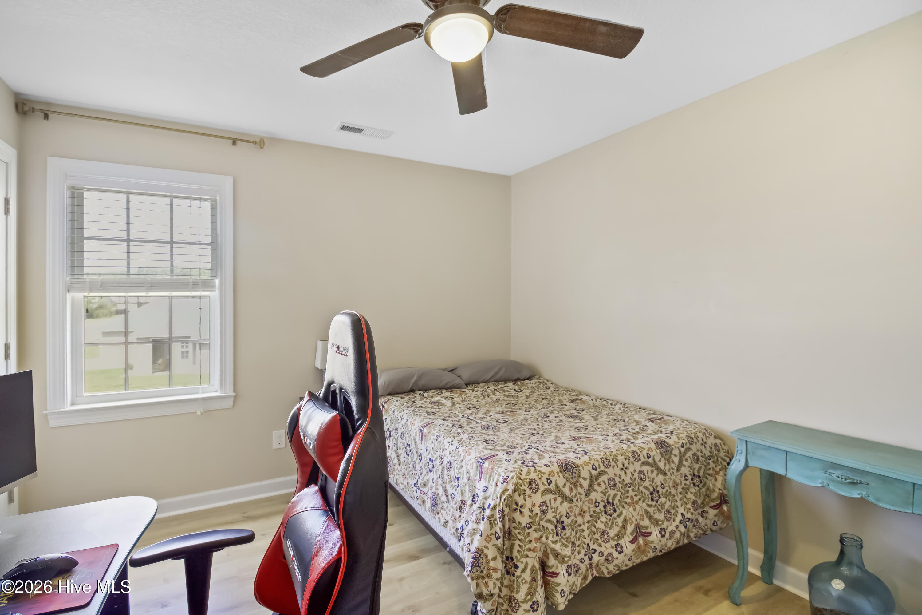 100561331 | Photo 18