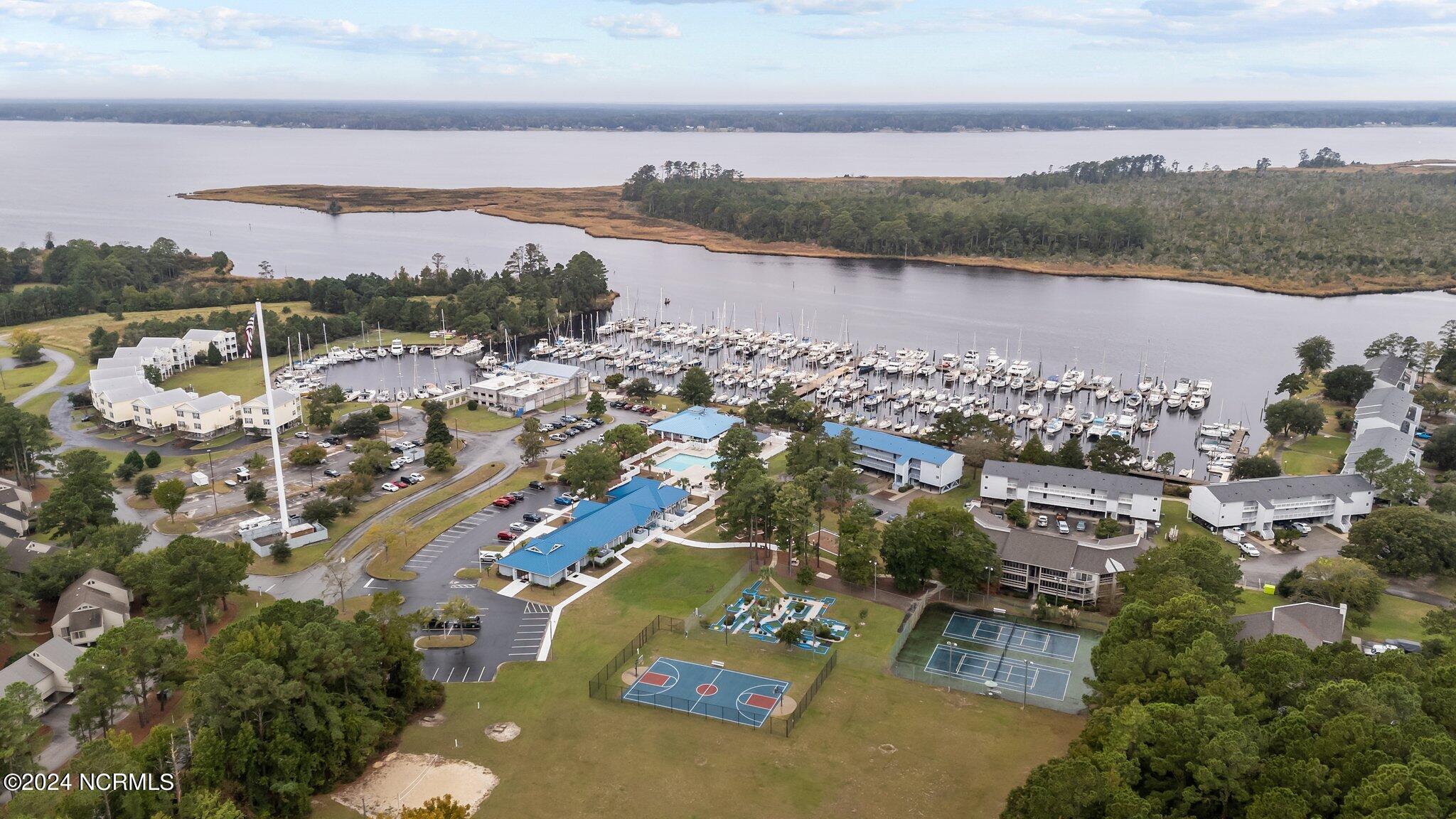 1506 Harbourside Drive 1506 -1505,New Bern