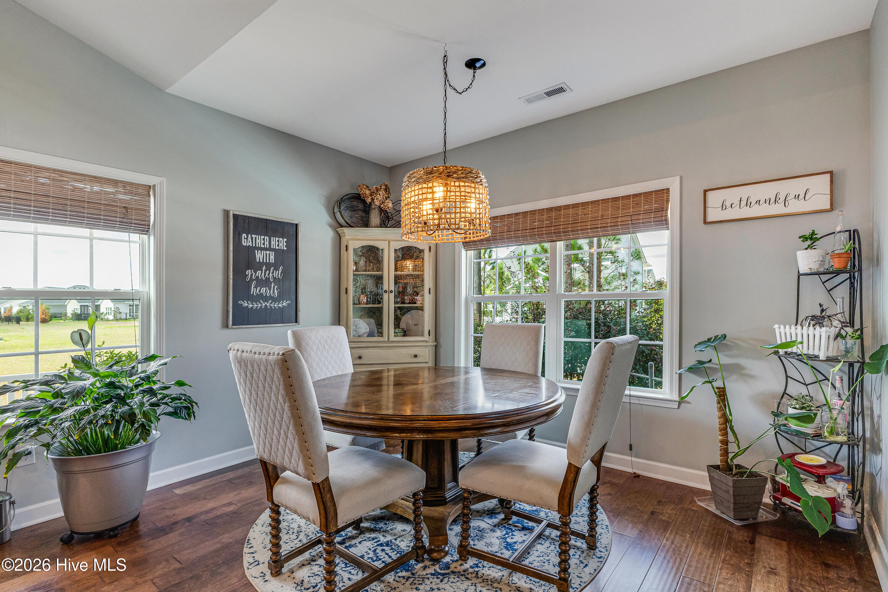 100559447 | Photo 14