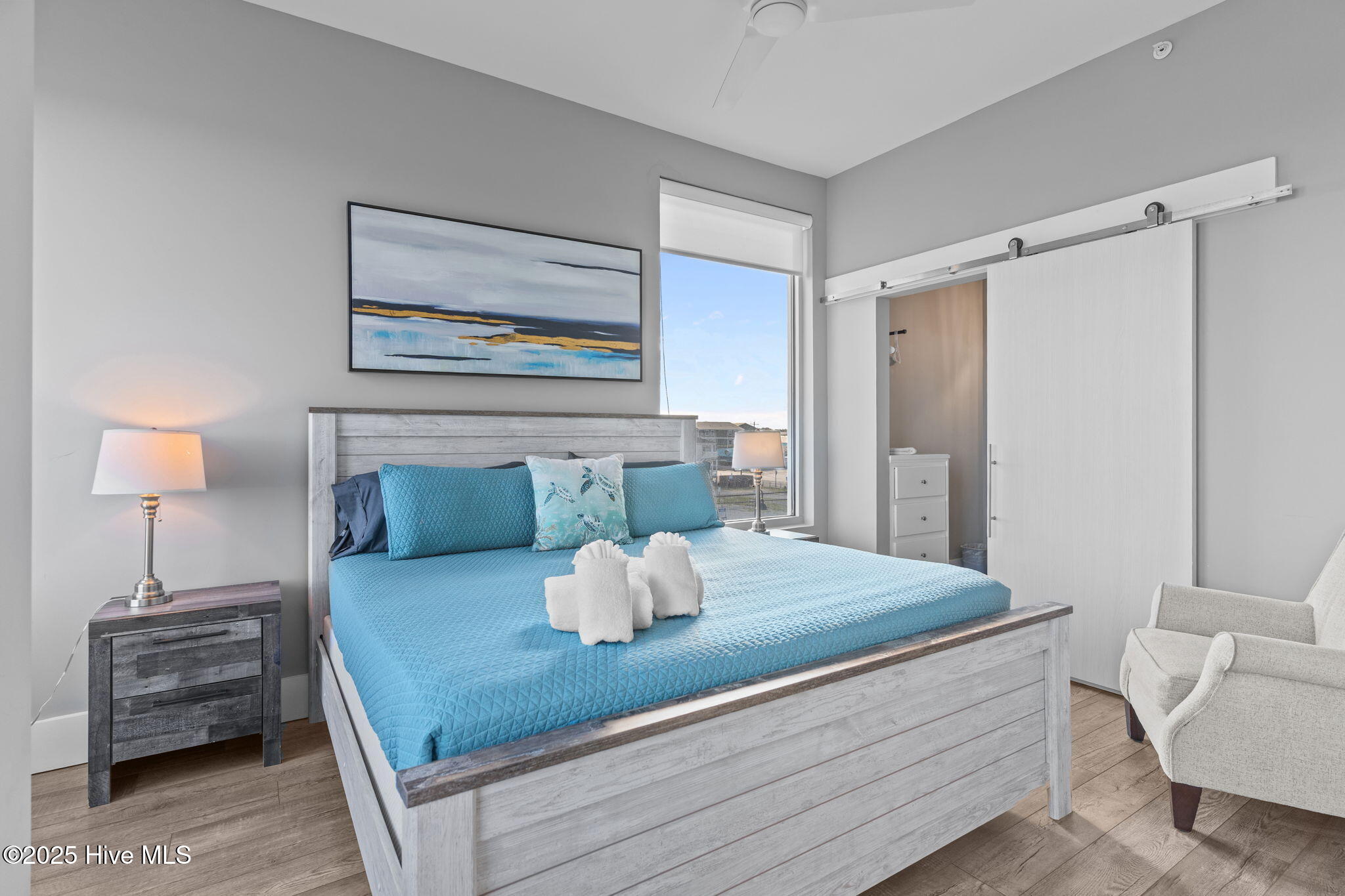 100541831 | Photo 32