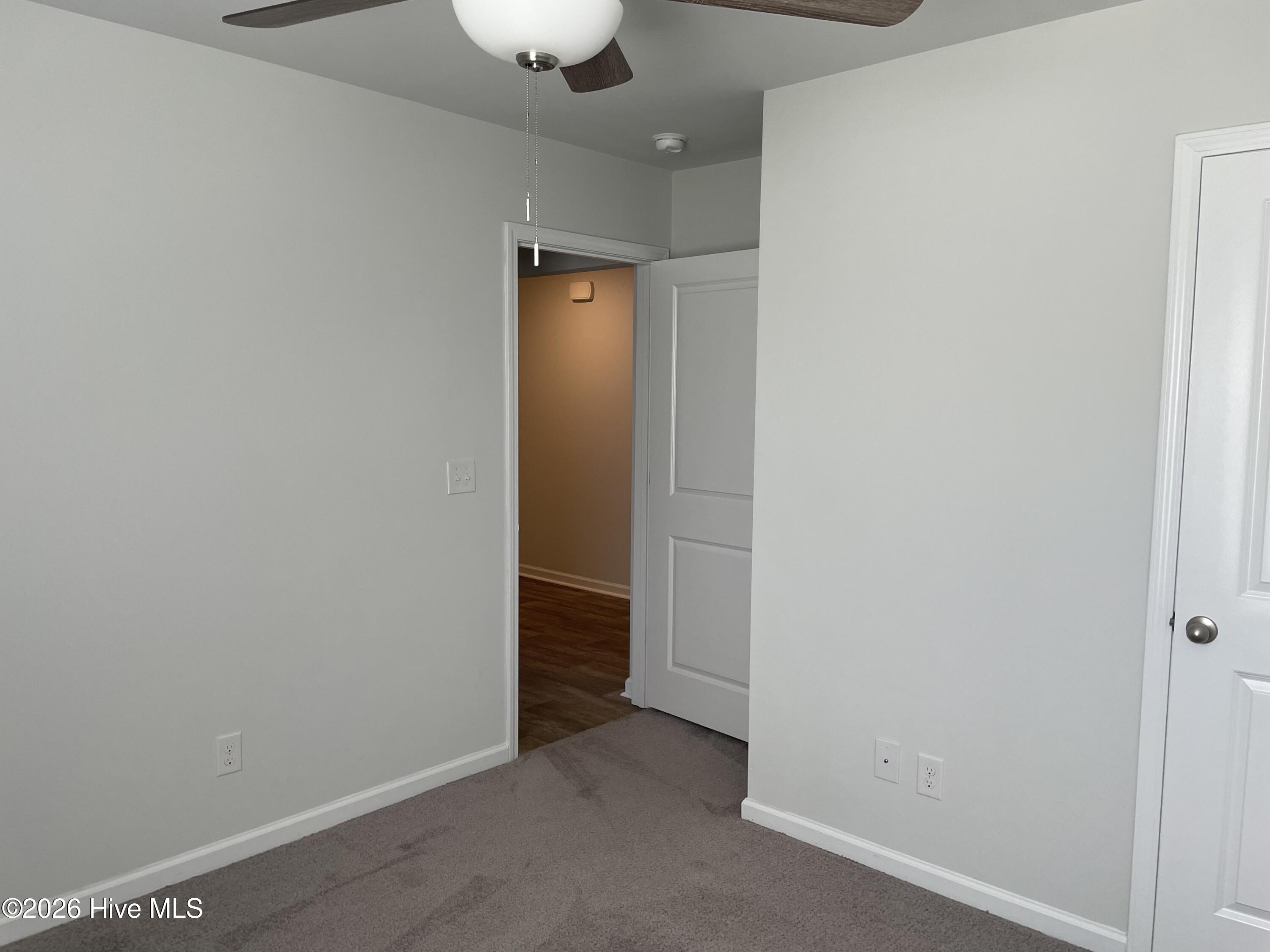 100562231 | Photo 18