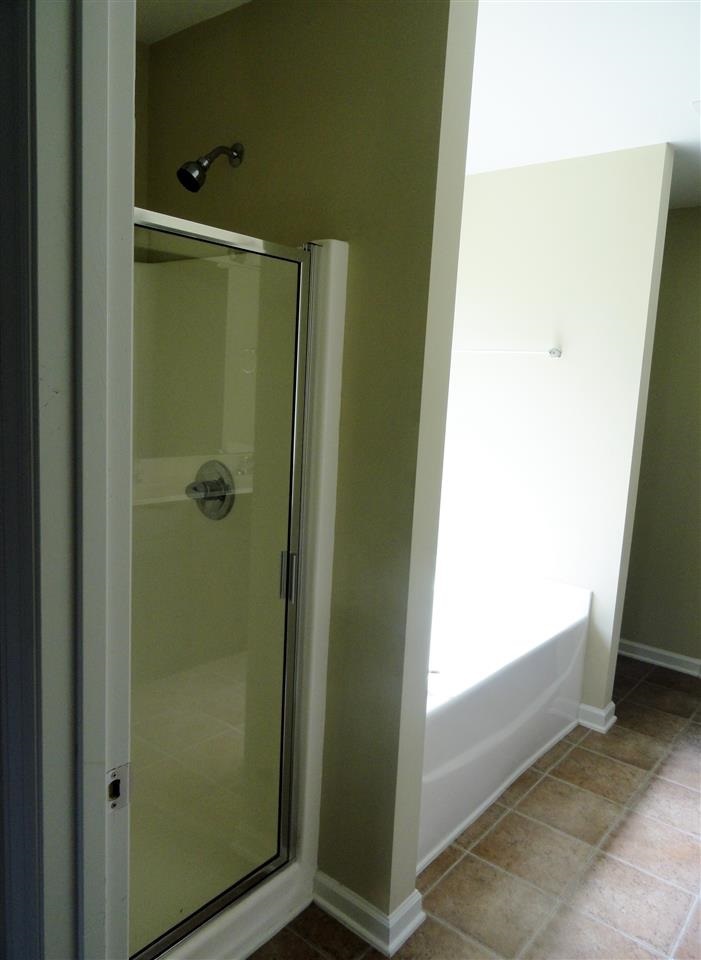 100546690 | Photo 21