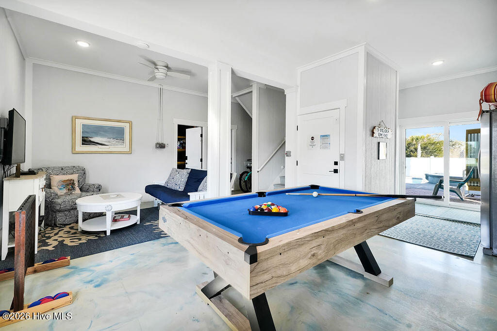 100560016 | Photo 50