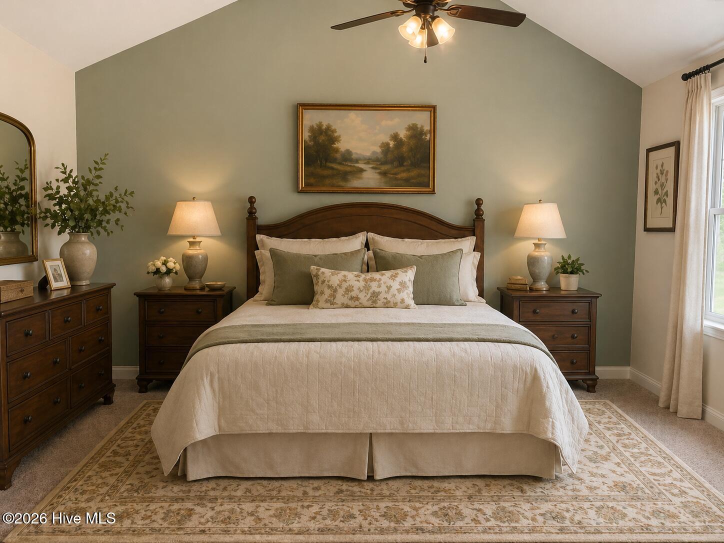 100543718 | Photo 13