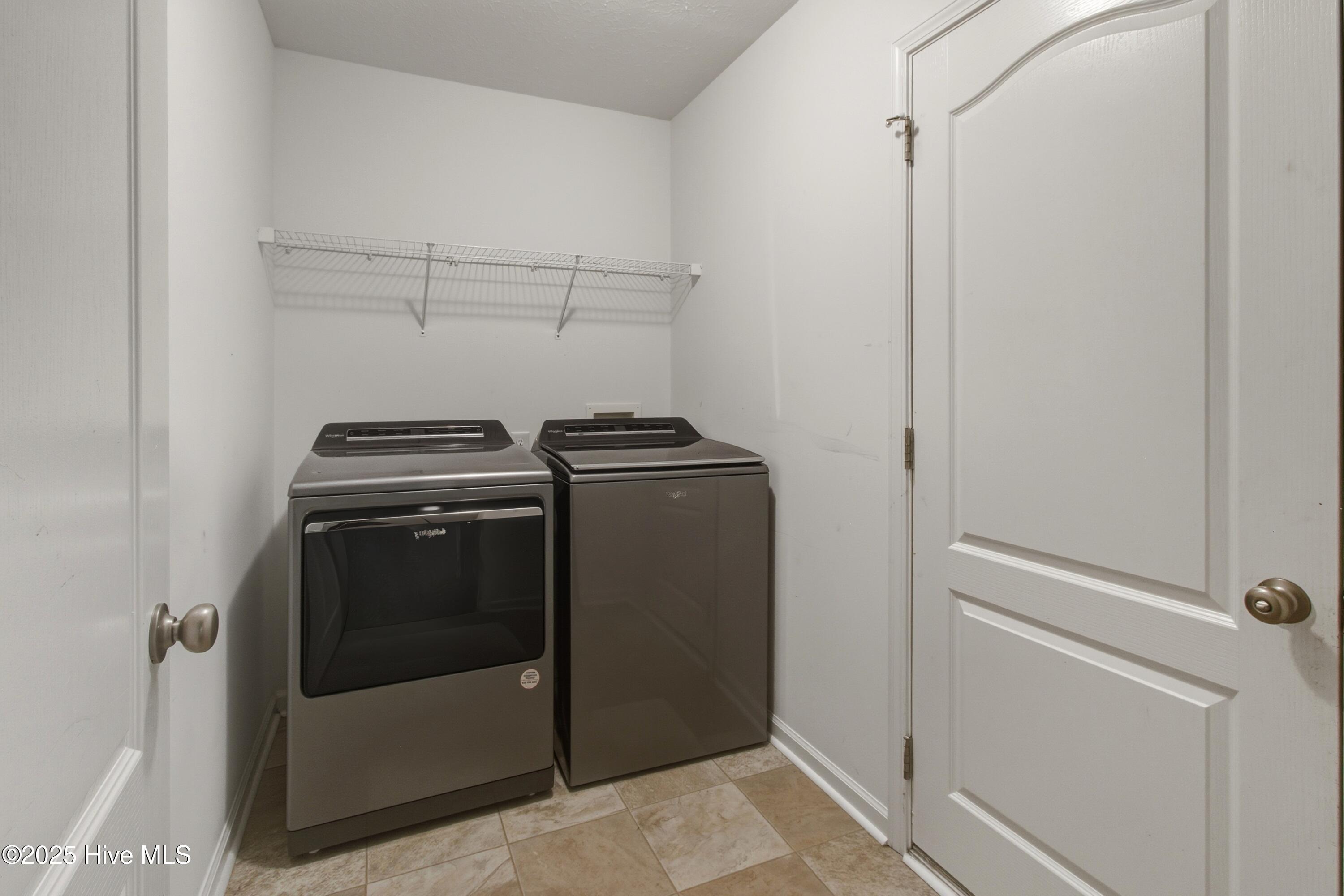 100541237 | Photo 16