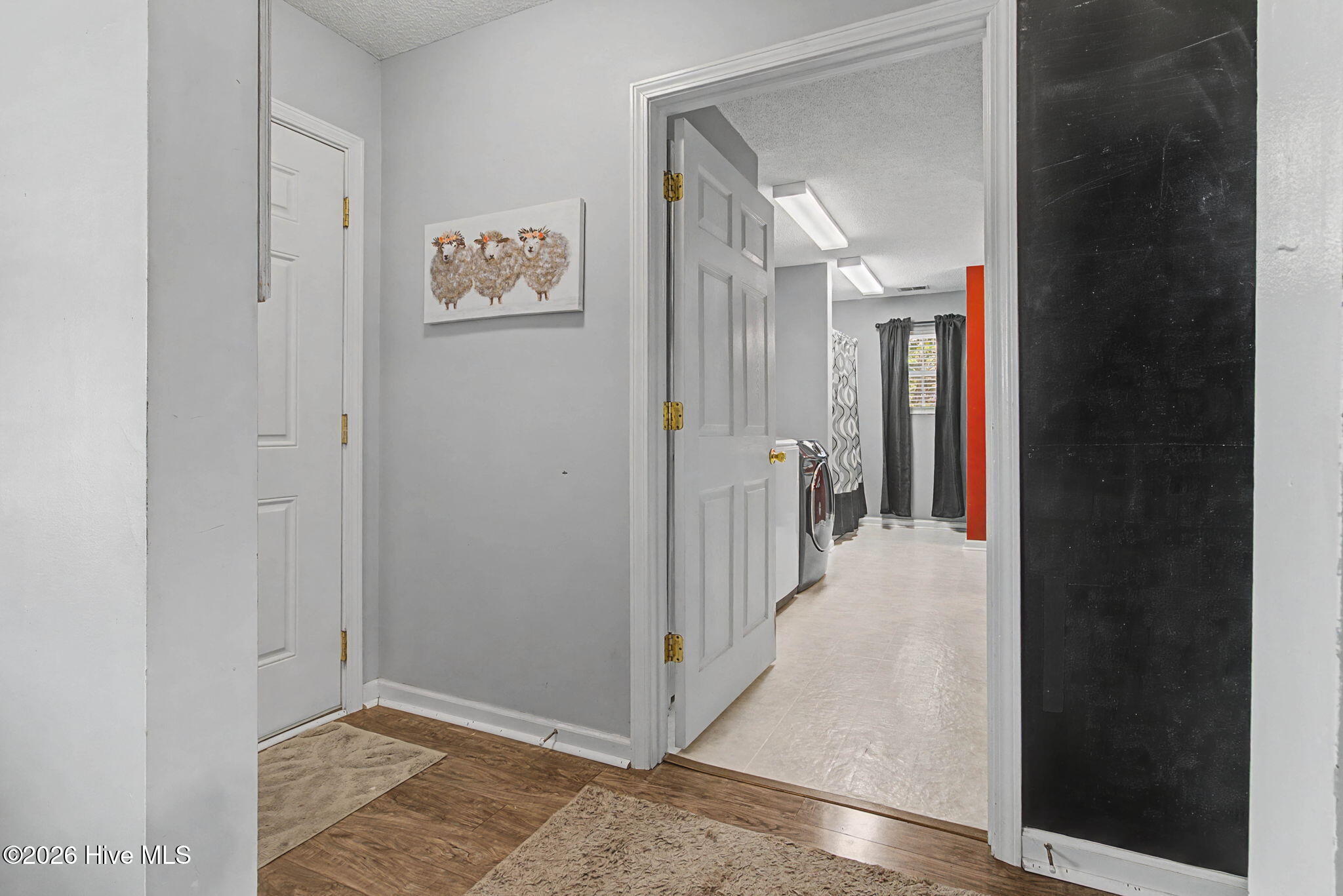 100555343 | Photo 34