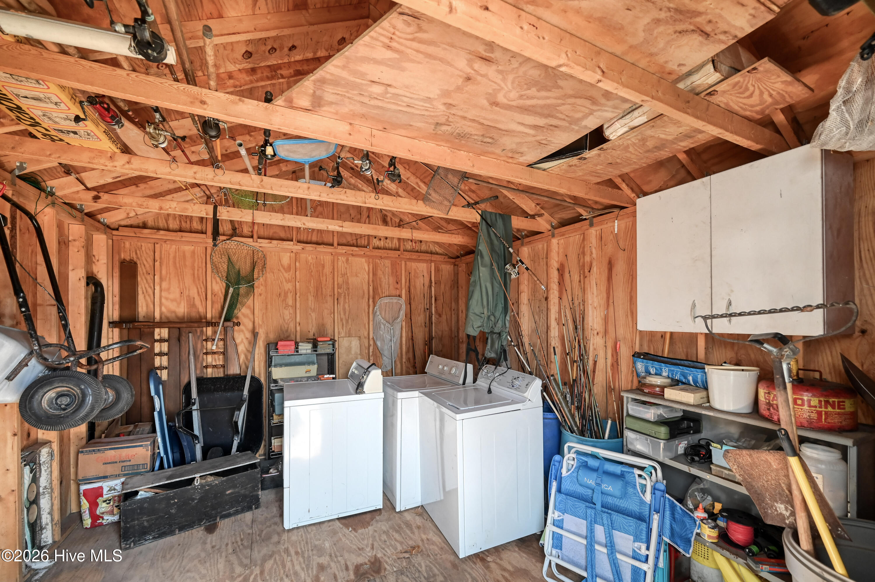 100557720 | Photo 39