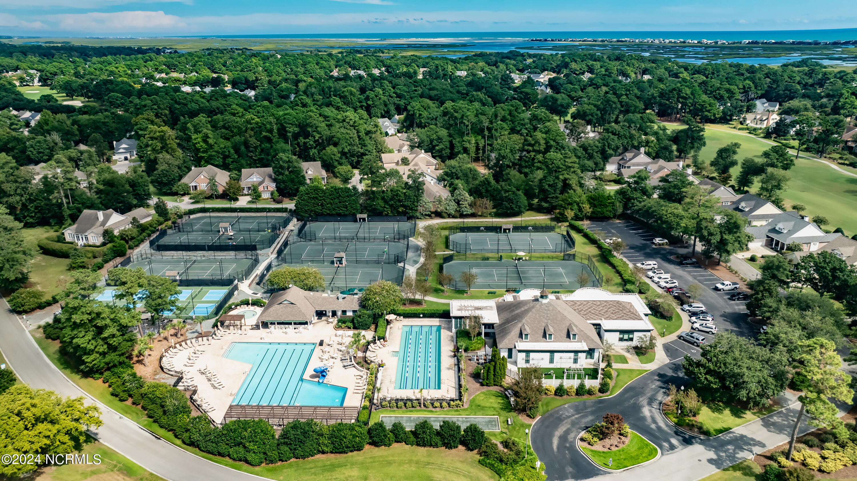 100512551 | Photo 34