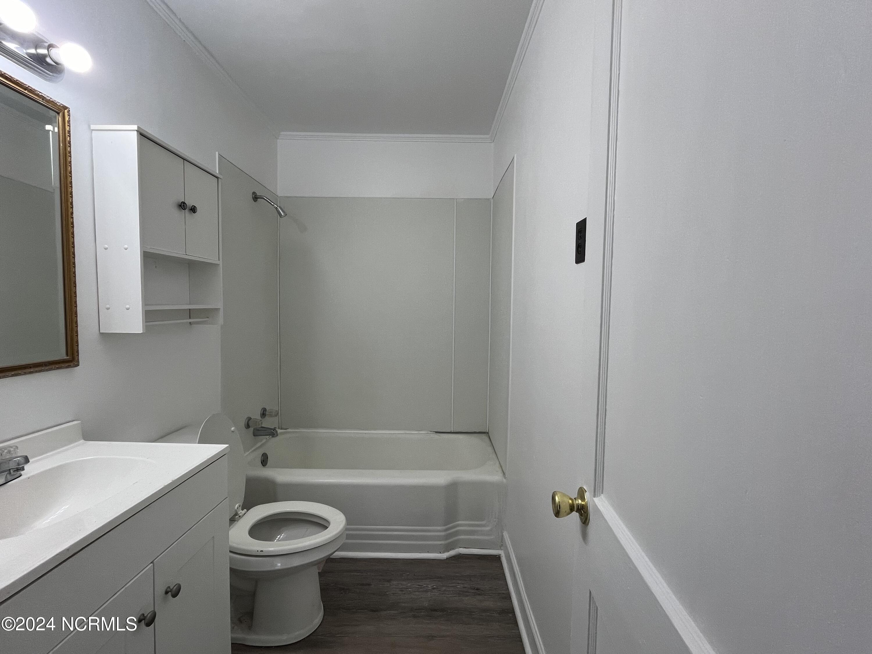 100564112 | Photo 16