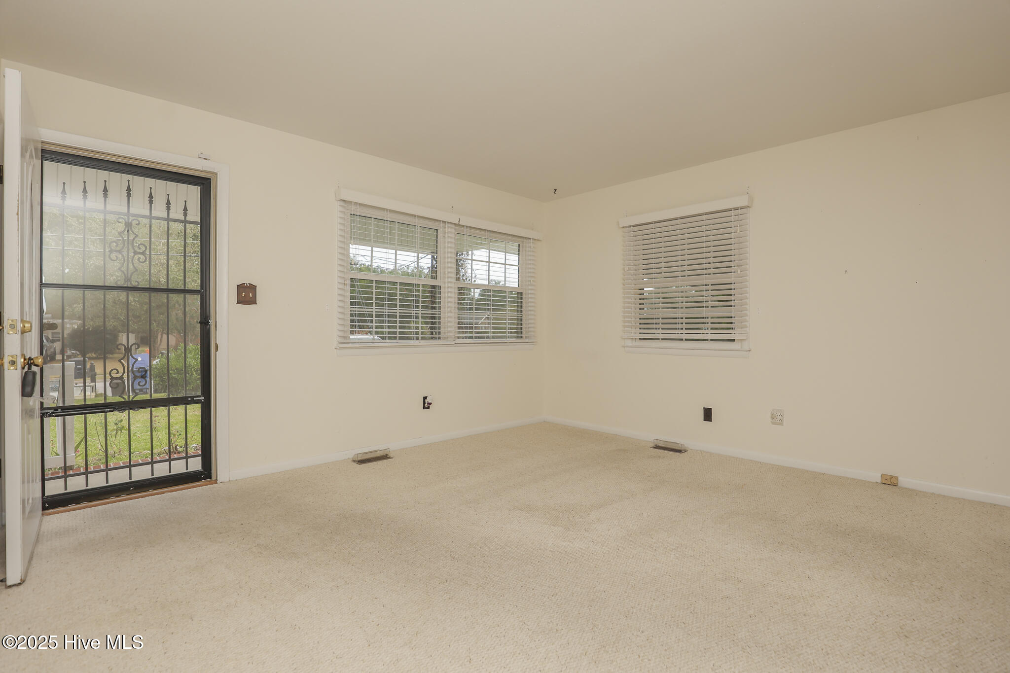 137 Cardinal Road, Jacksonville, NC 28546 – photo 11: 137 Cardinal-20