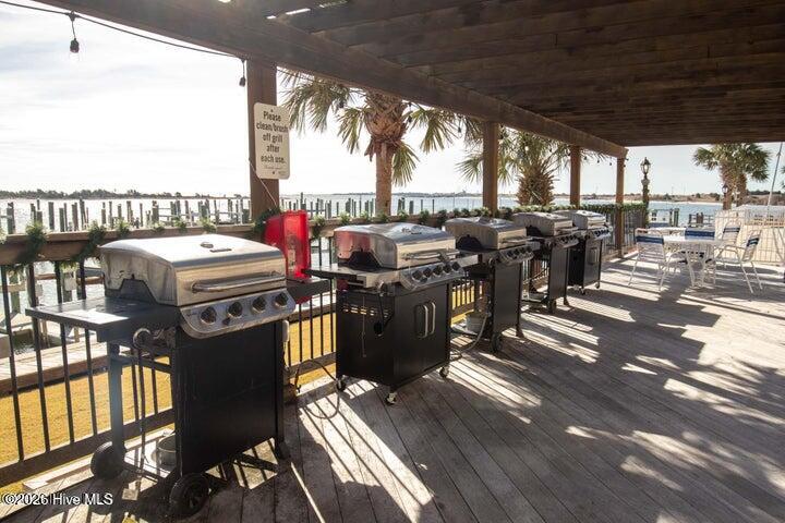 100 Olde Towne Yacht Club Road B19,Beaufort