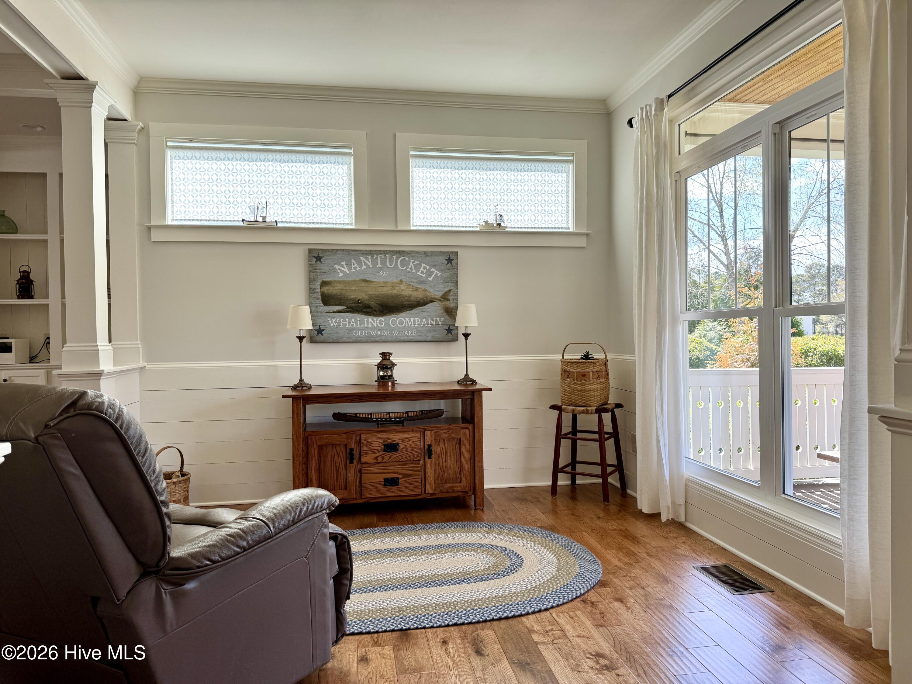 100565124 | Photo 10