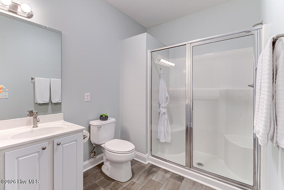 100555242 | Photo 18