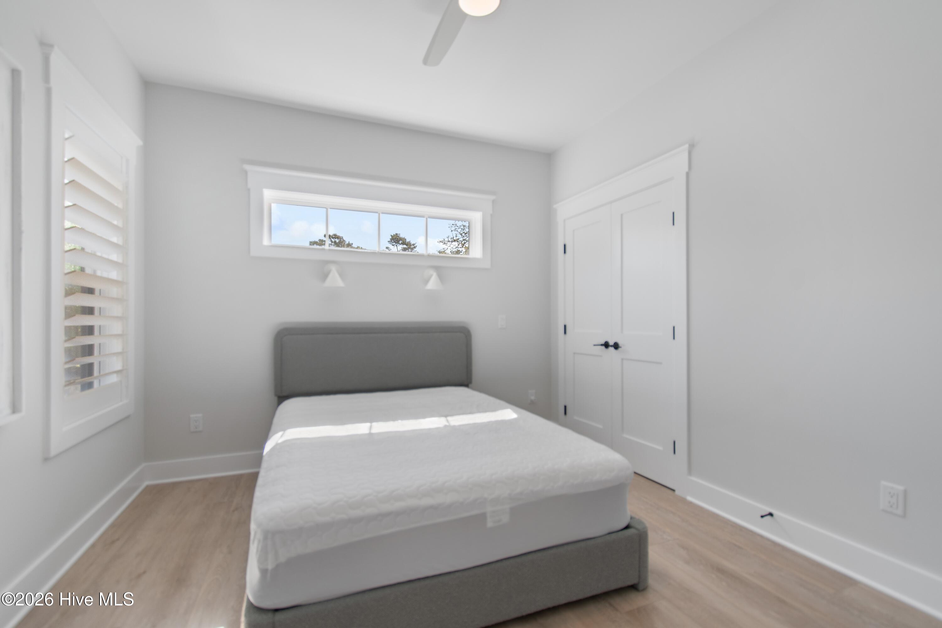 100567576 | Photo 31