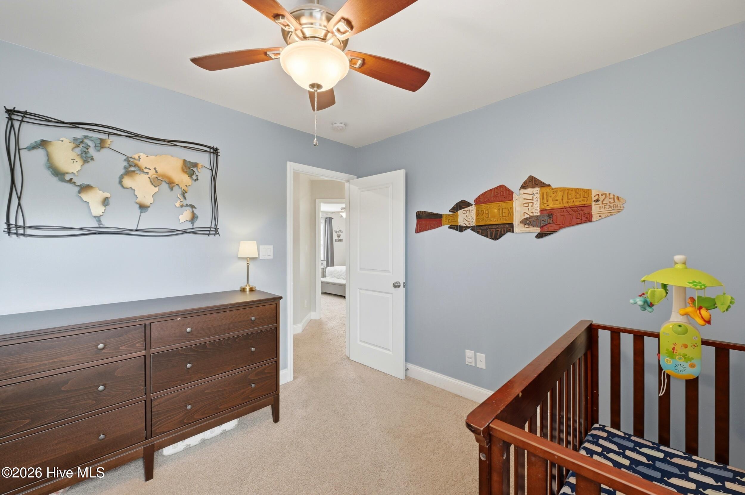 100560210 | Photo 22