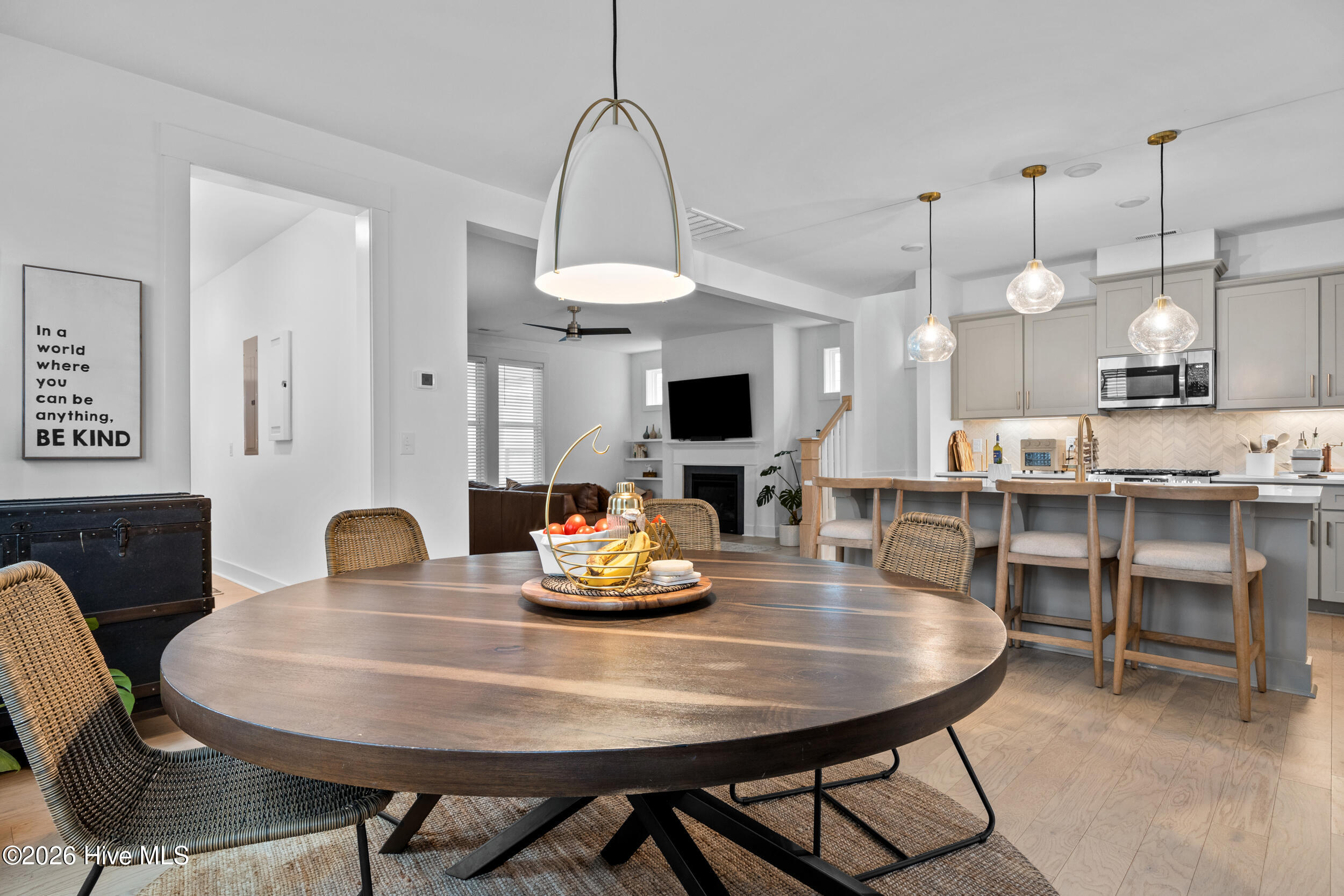 100551783 | Photo 16