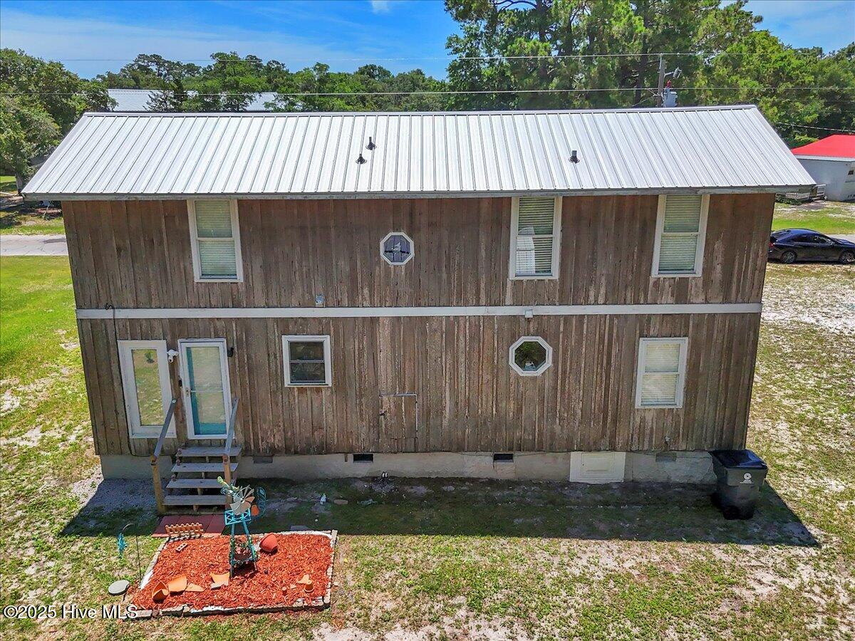 100515601 | Photo 10