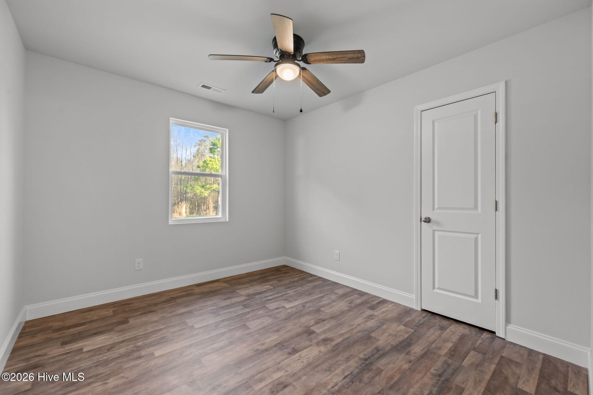 100505394 | Photo 37