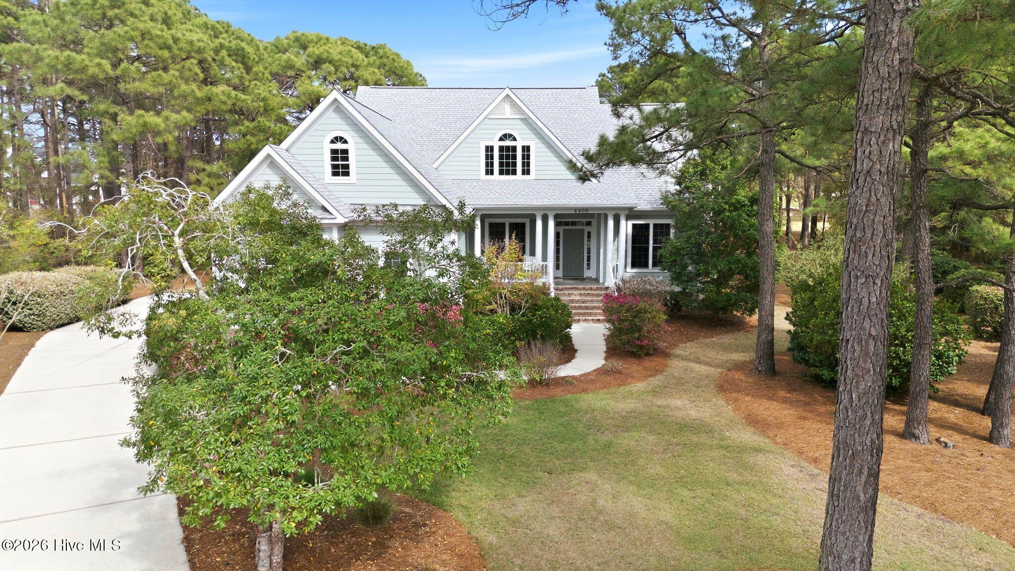 100564231 | Photo 71