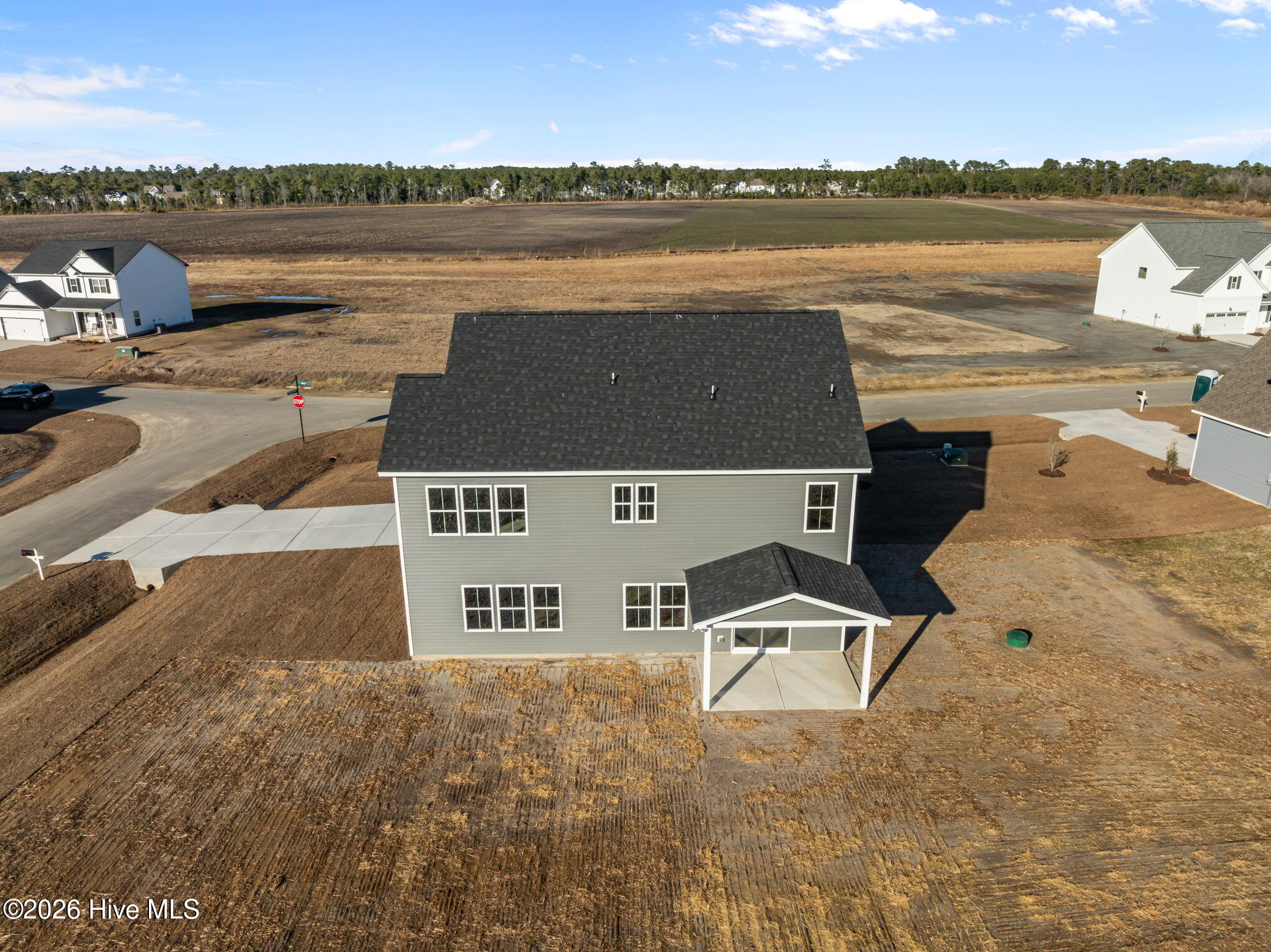 100566681 | Photo 16