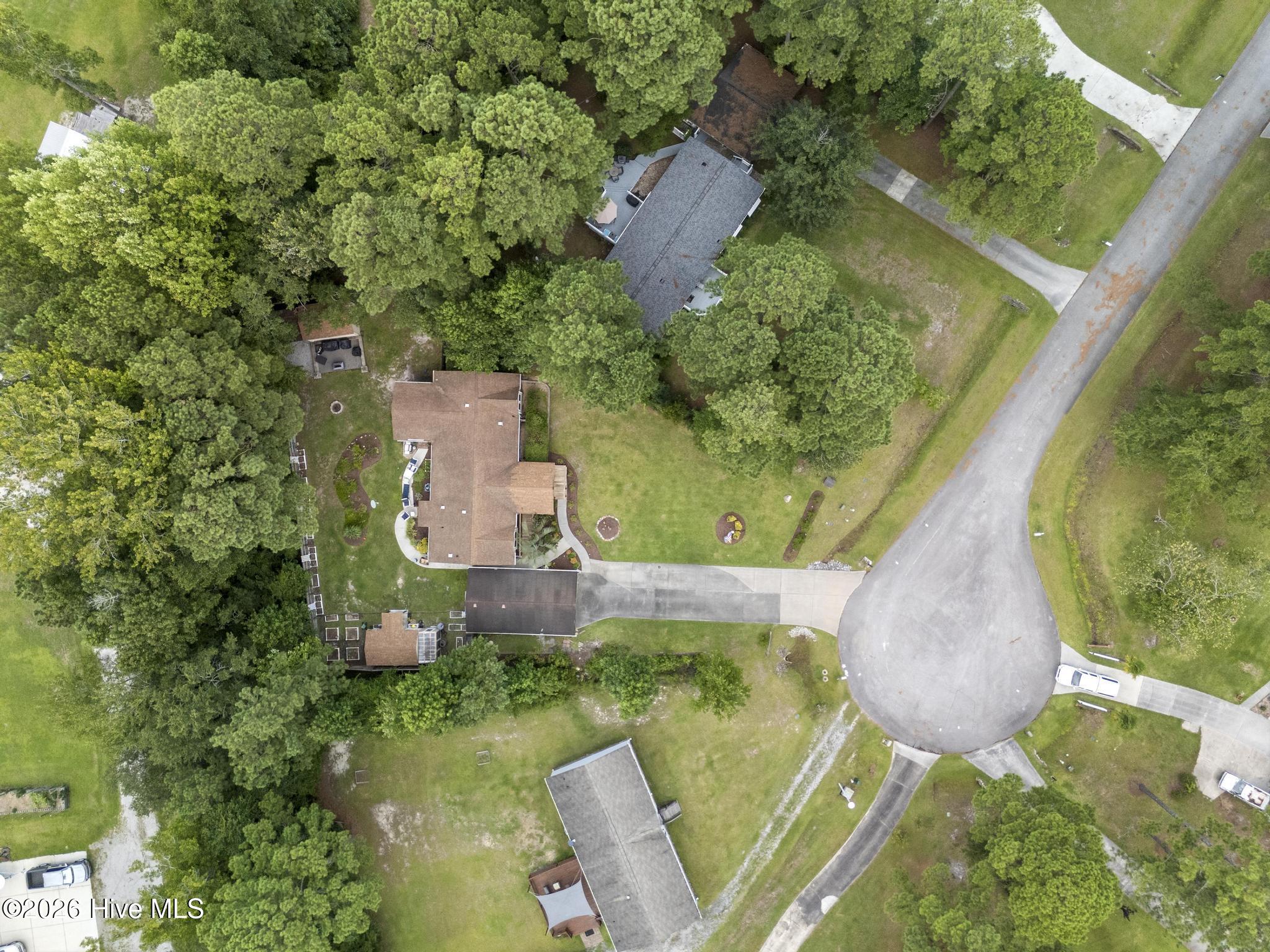 408 Quailridge Court,Peletier