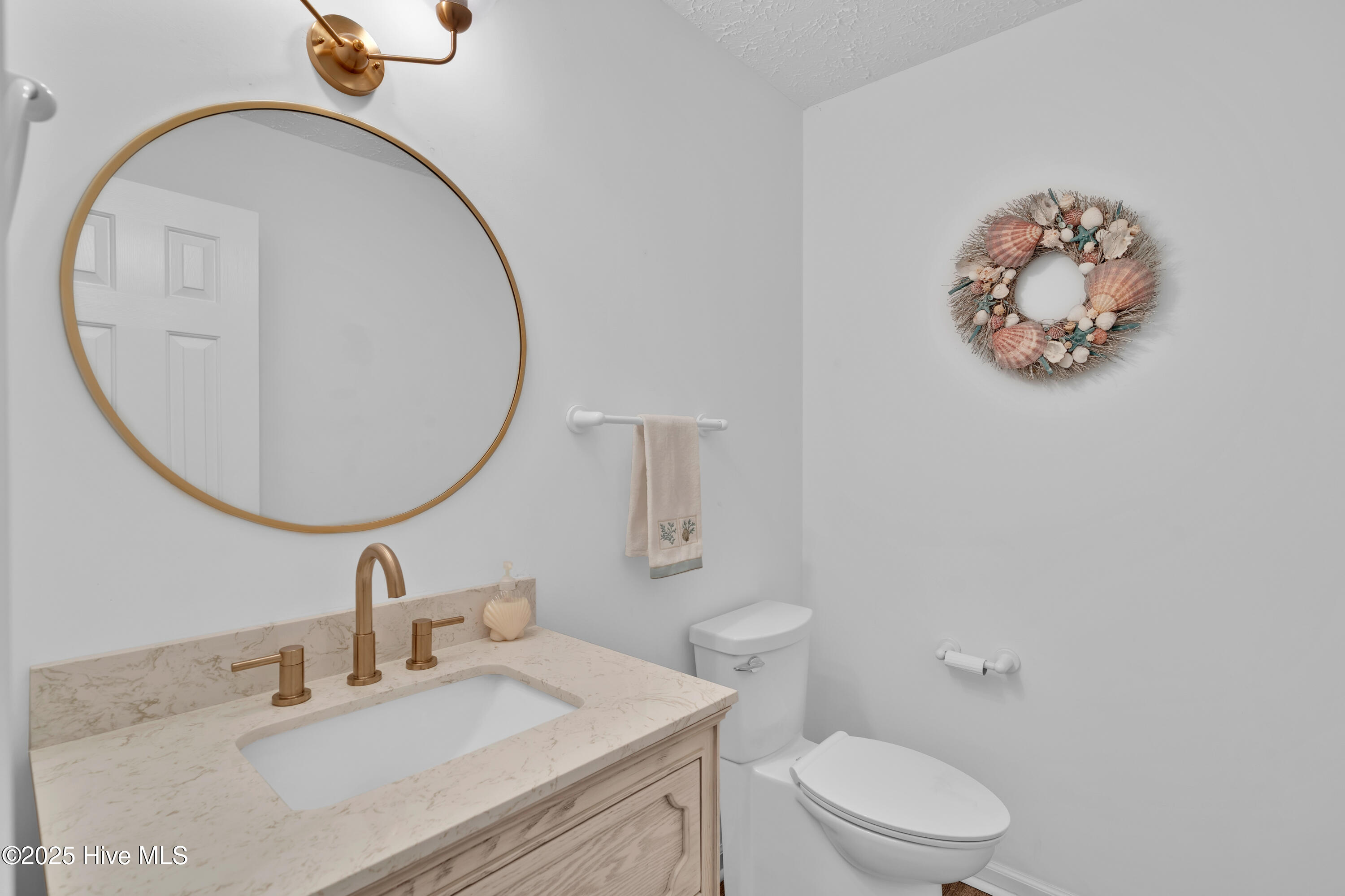 100530554 | Photo 26