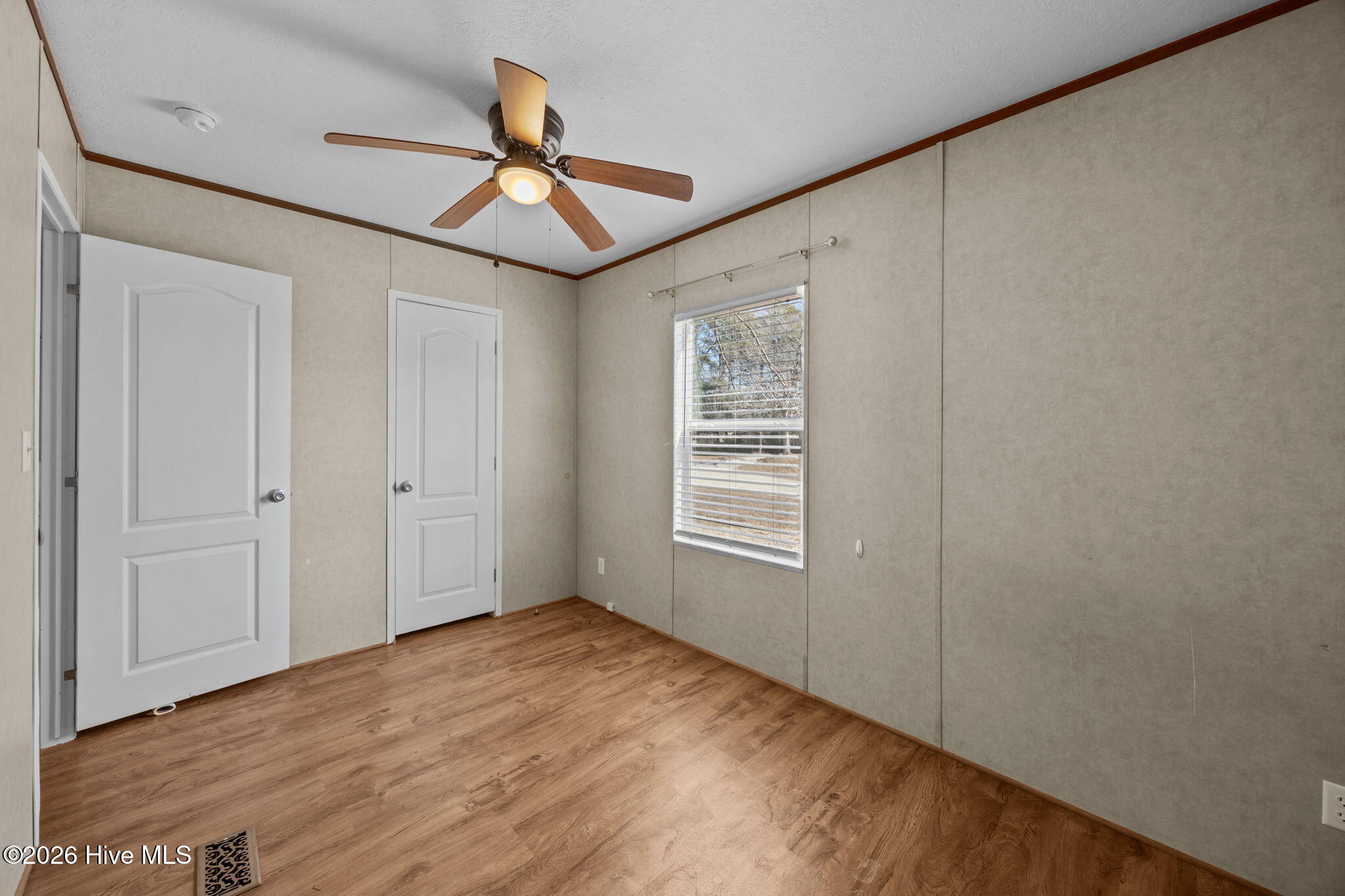 100551918 | Photo 40