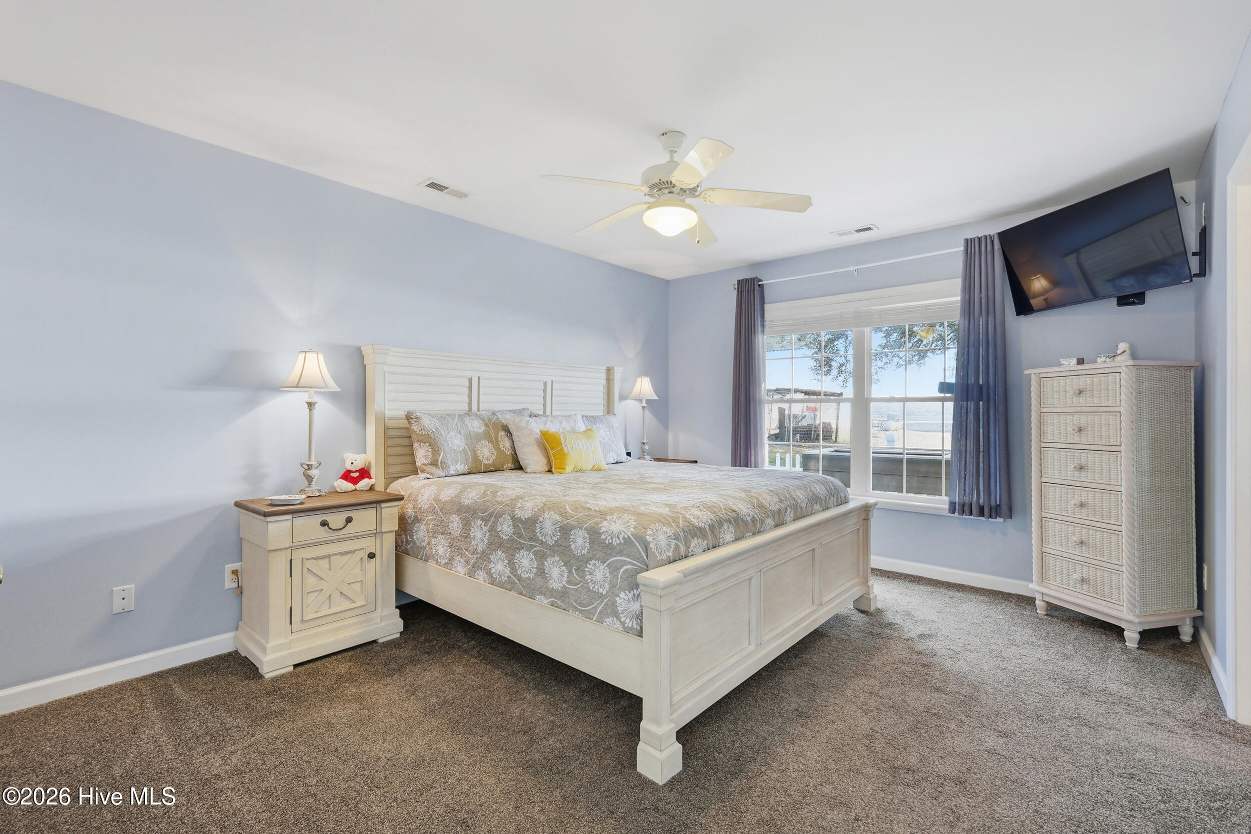 100559540 | Photo 10