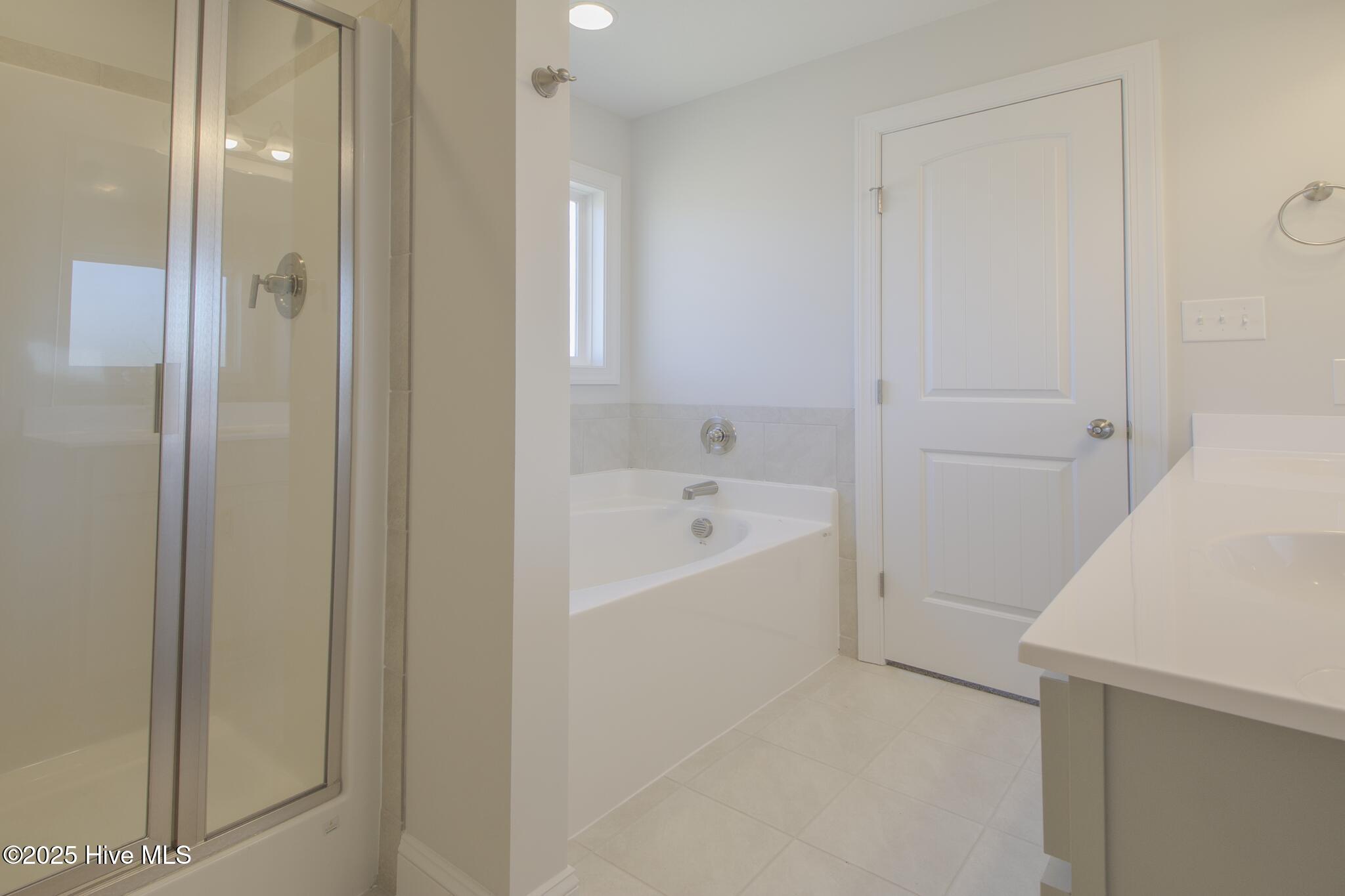 100502962 | Photo 18