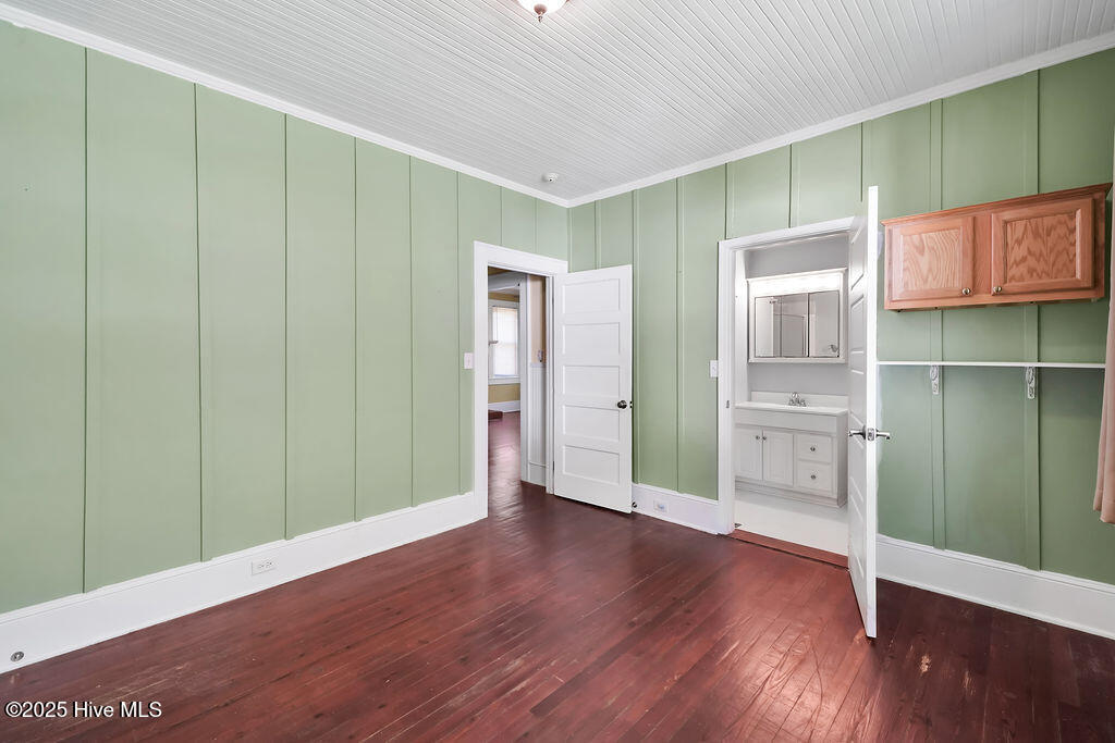 100538135 | Photo 20