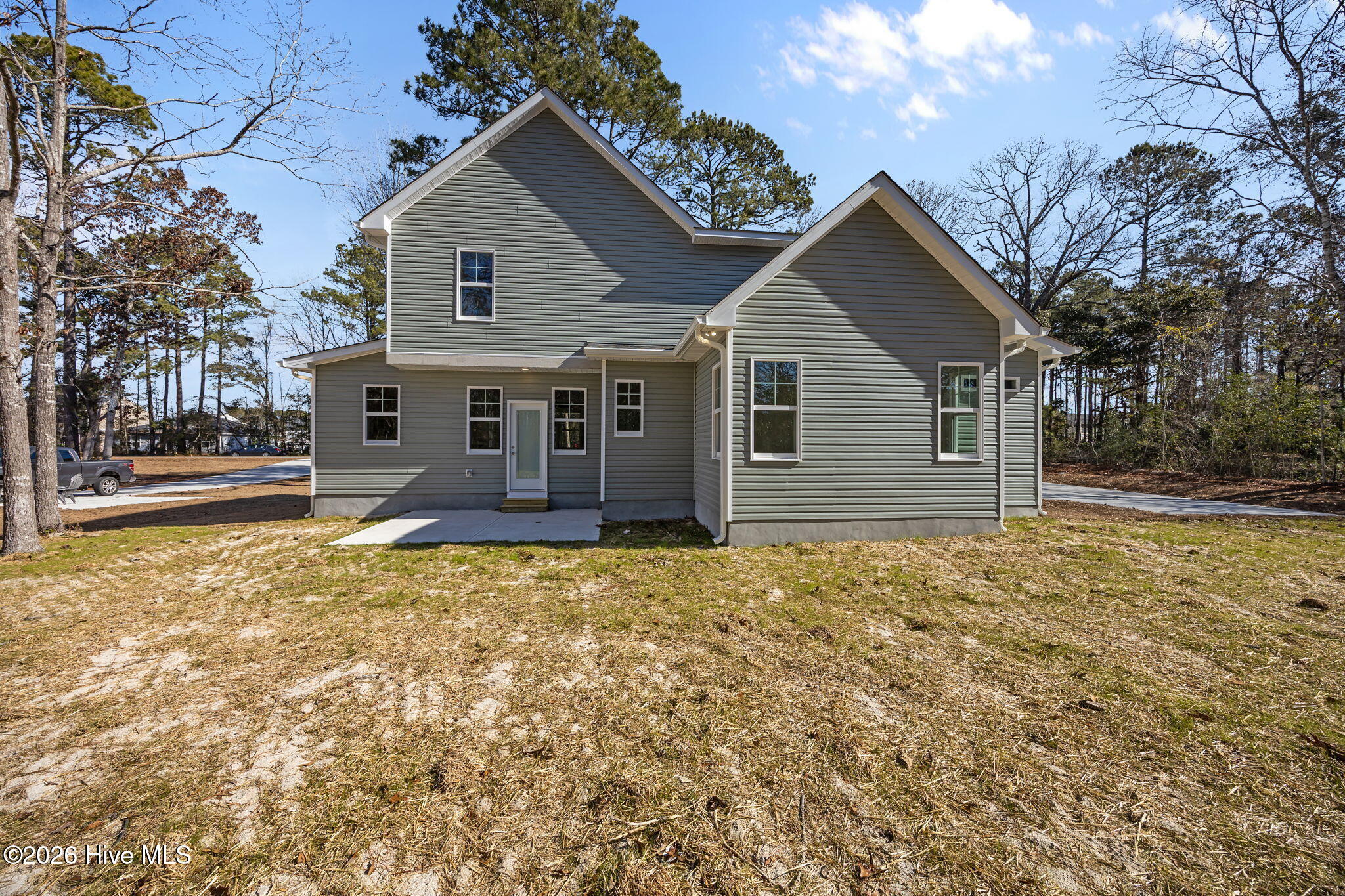 100528707 | Photo 35