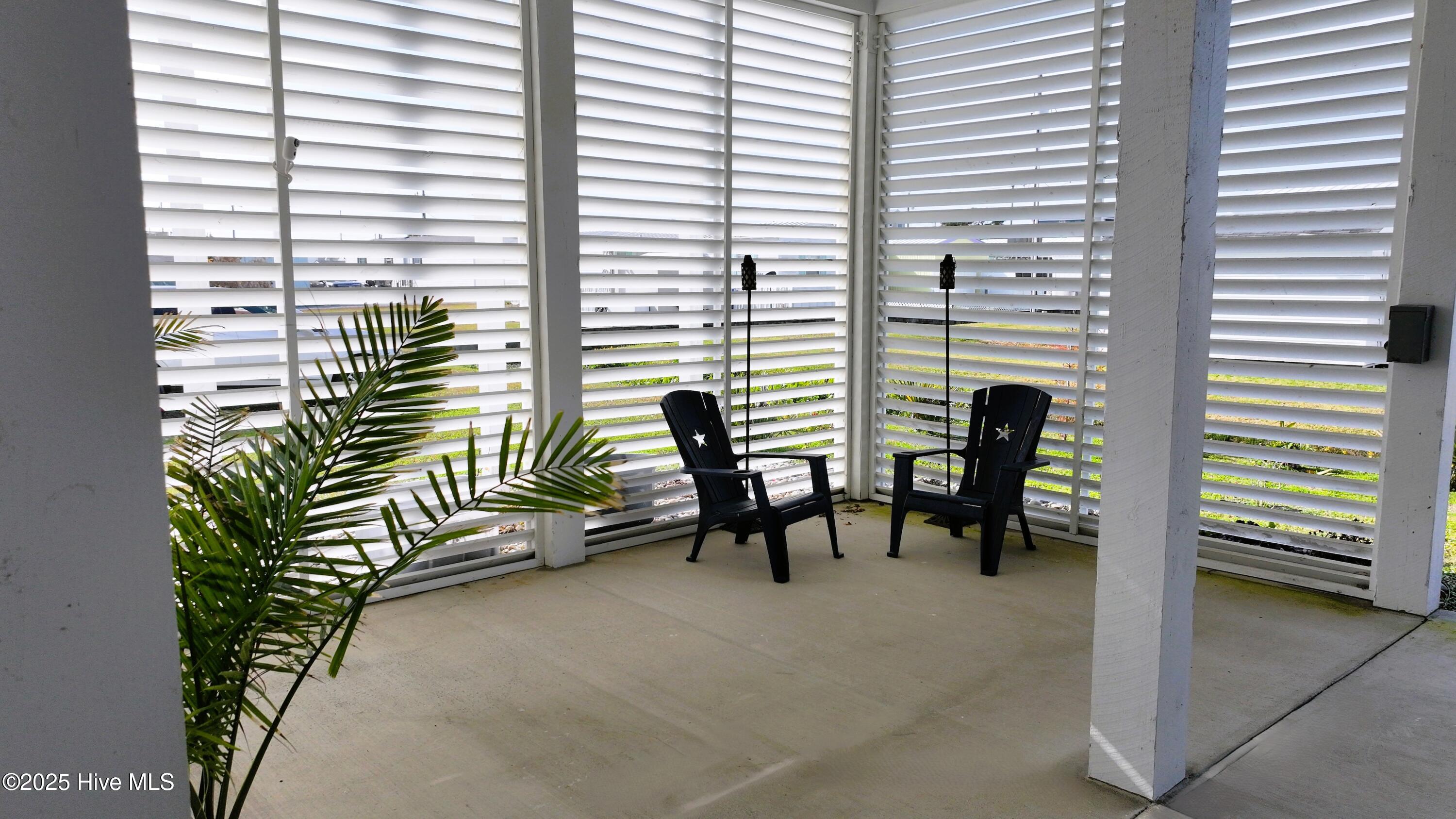 207 Fairview Street, Atlantic Beach, NC, 28512