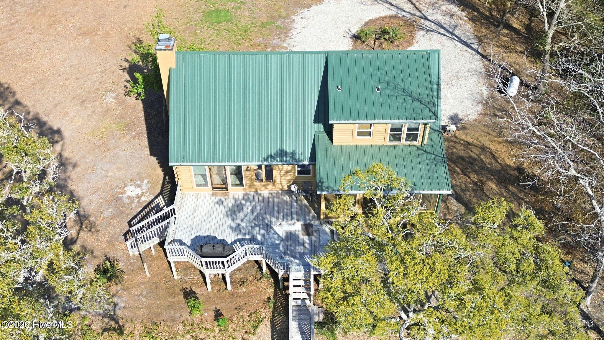 100565055 | Photo 69