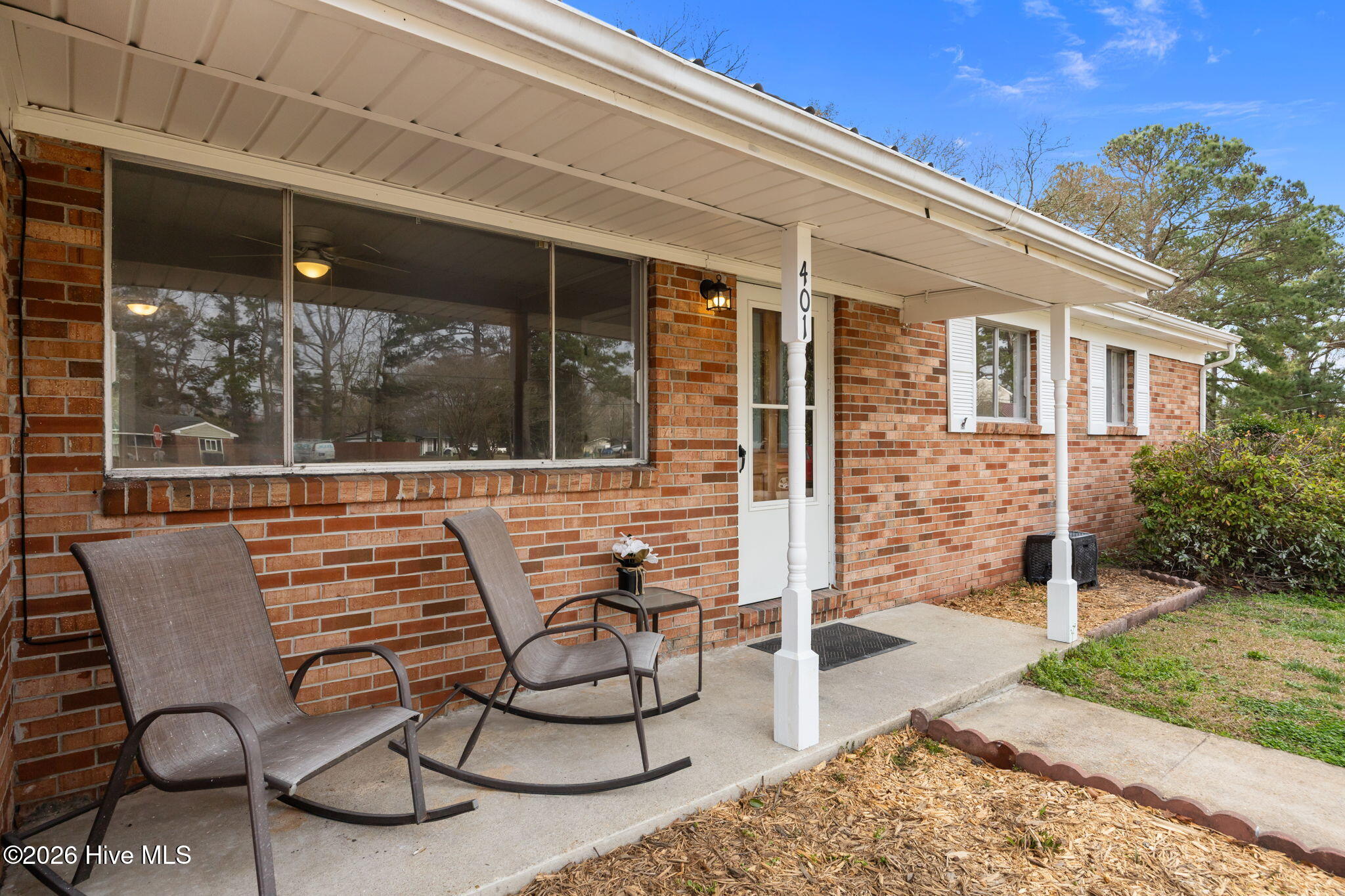 100559433 | Photo 48