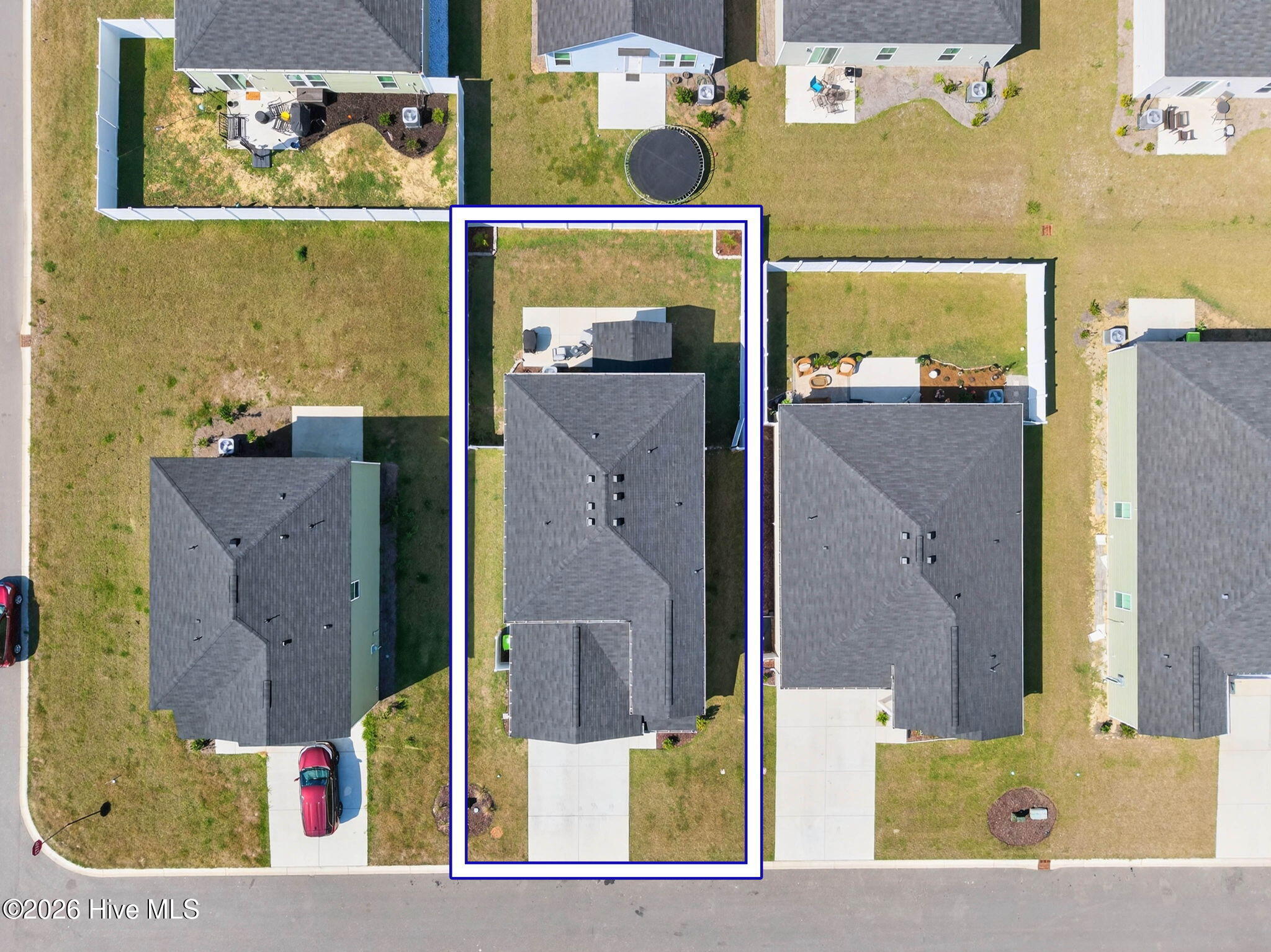 100564672 | Photo 44