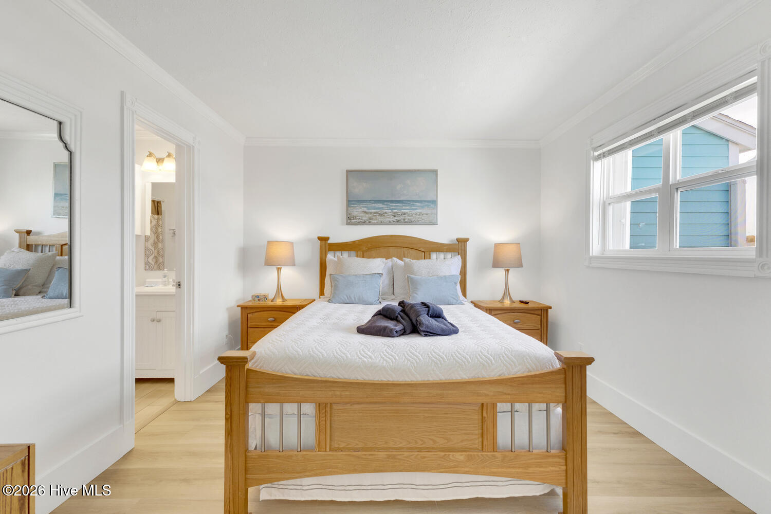 100569348 | Photo 27