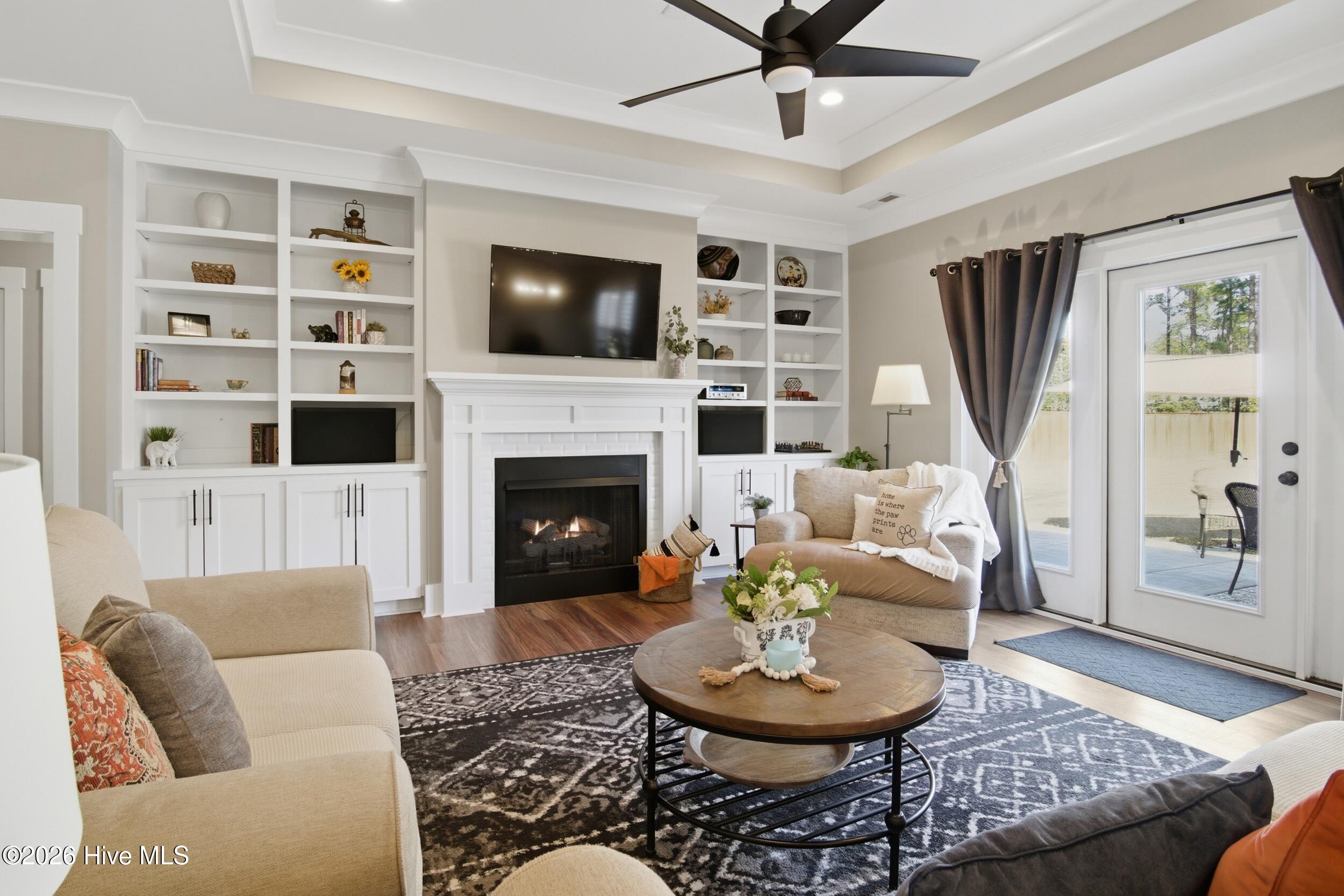 100551617 | Photo 10