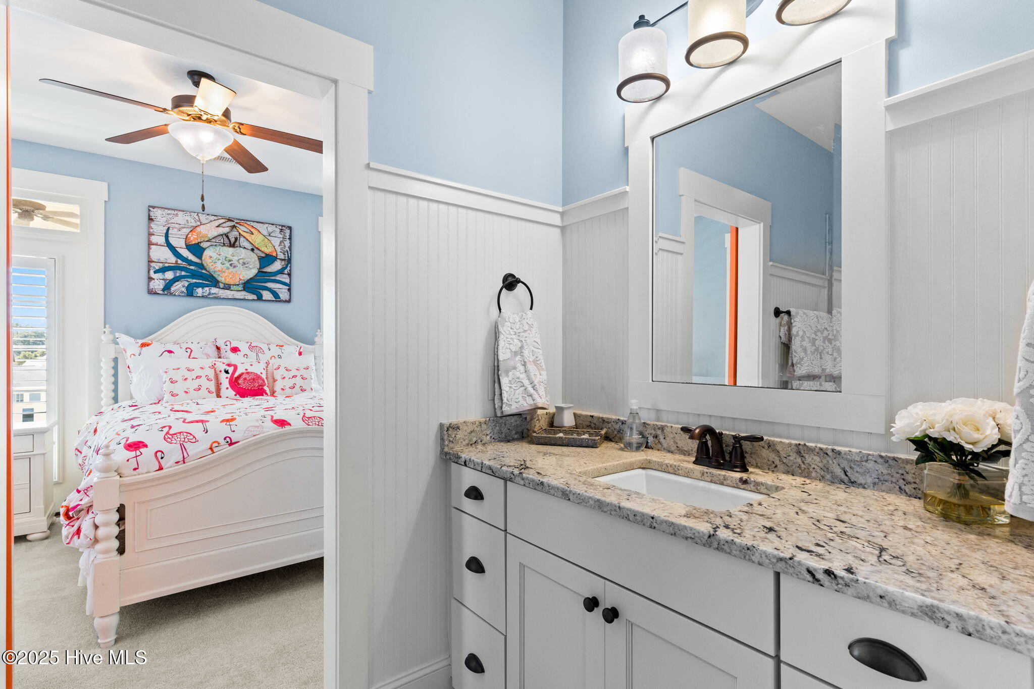 100536977 | Photo 45